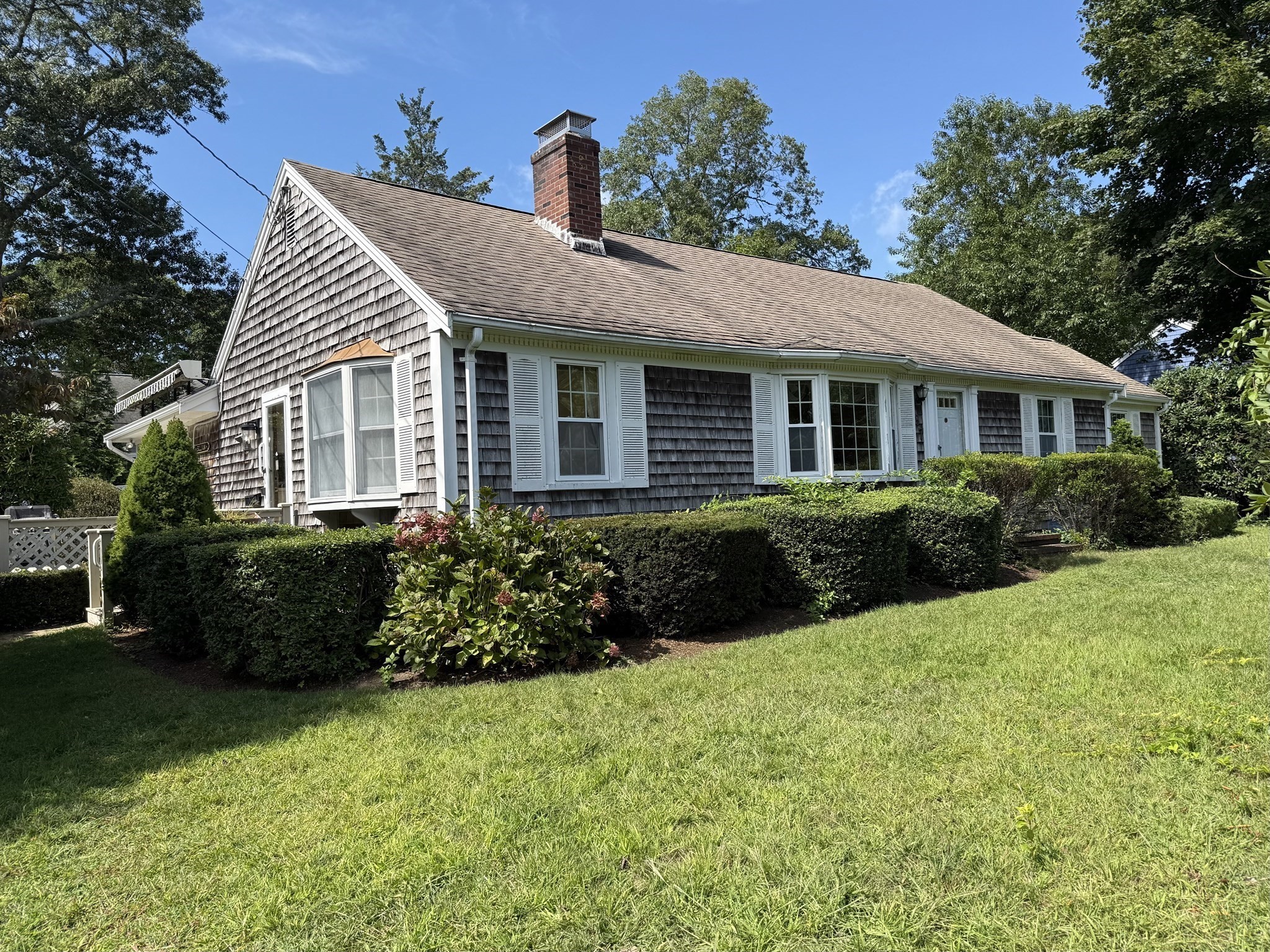 87 Hinckley Circle — photo