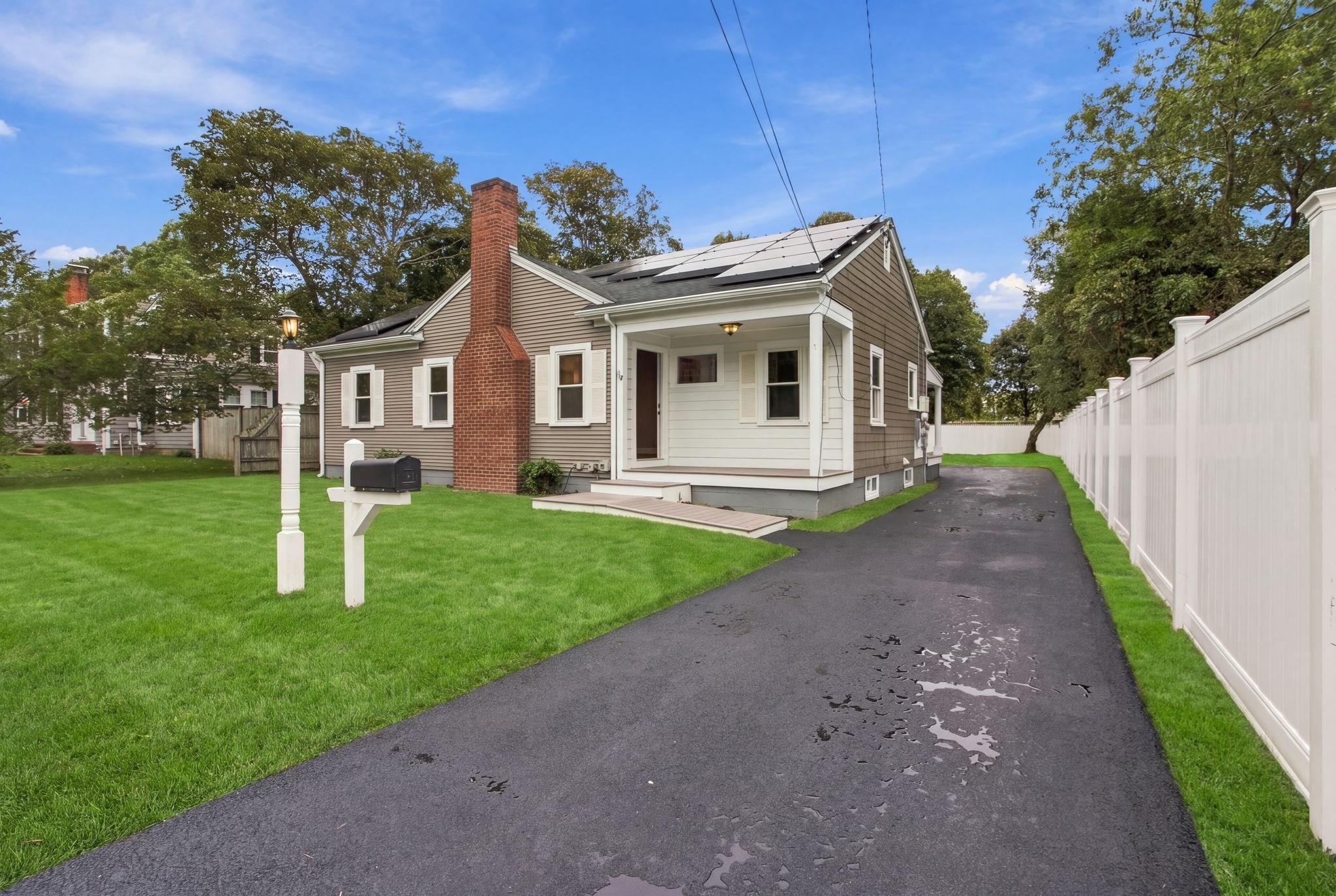 18 Murphy Rd — photo
