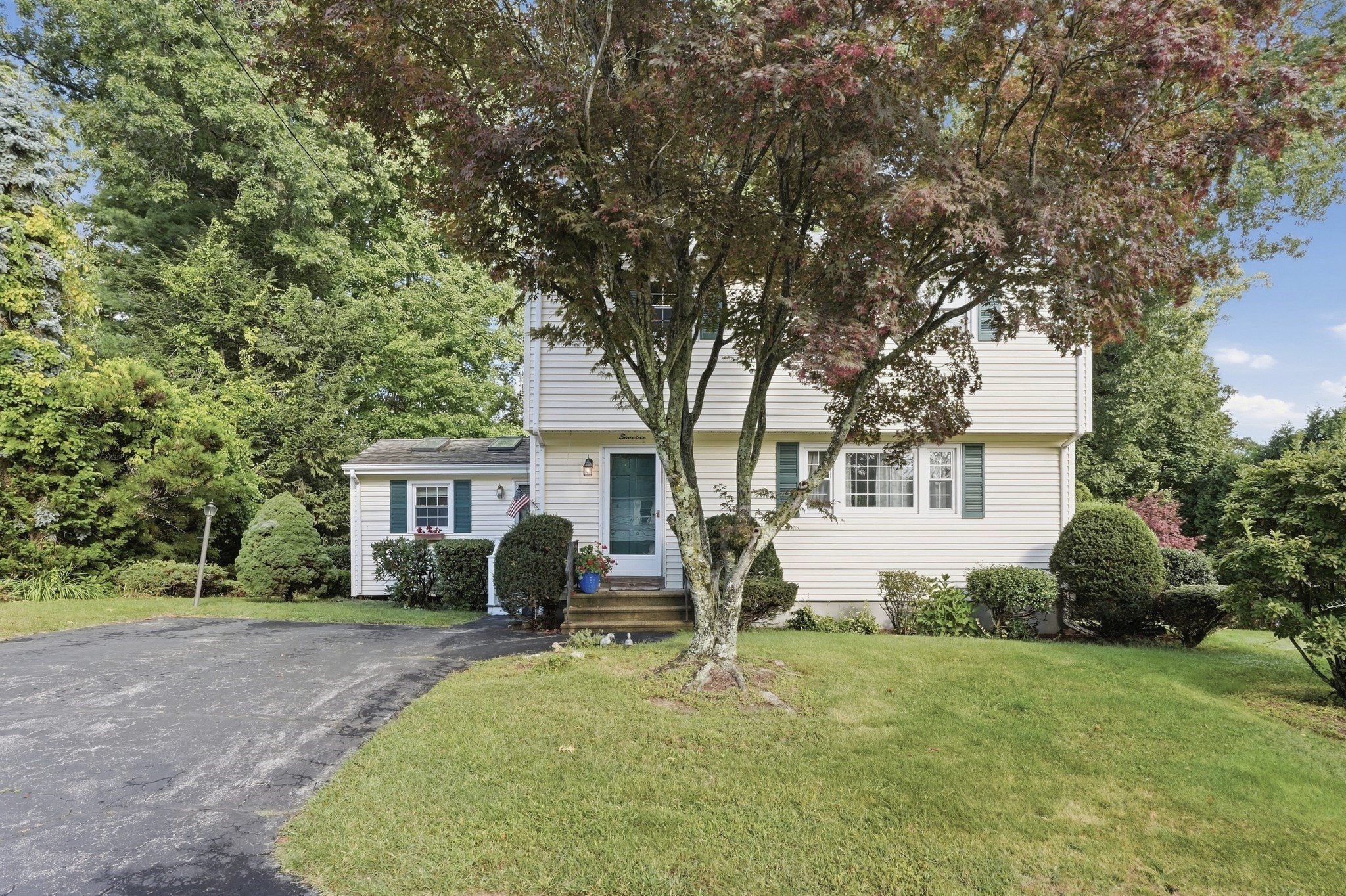17 Whippoorwill Drive — photo