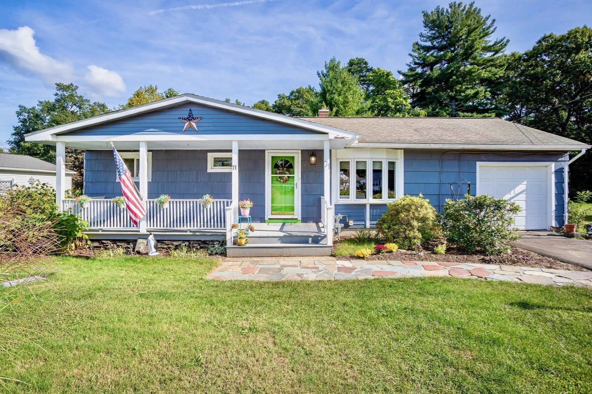 71 Birch Bluffs Drive — photo