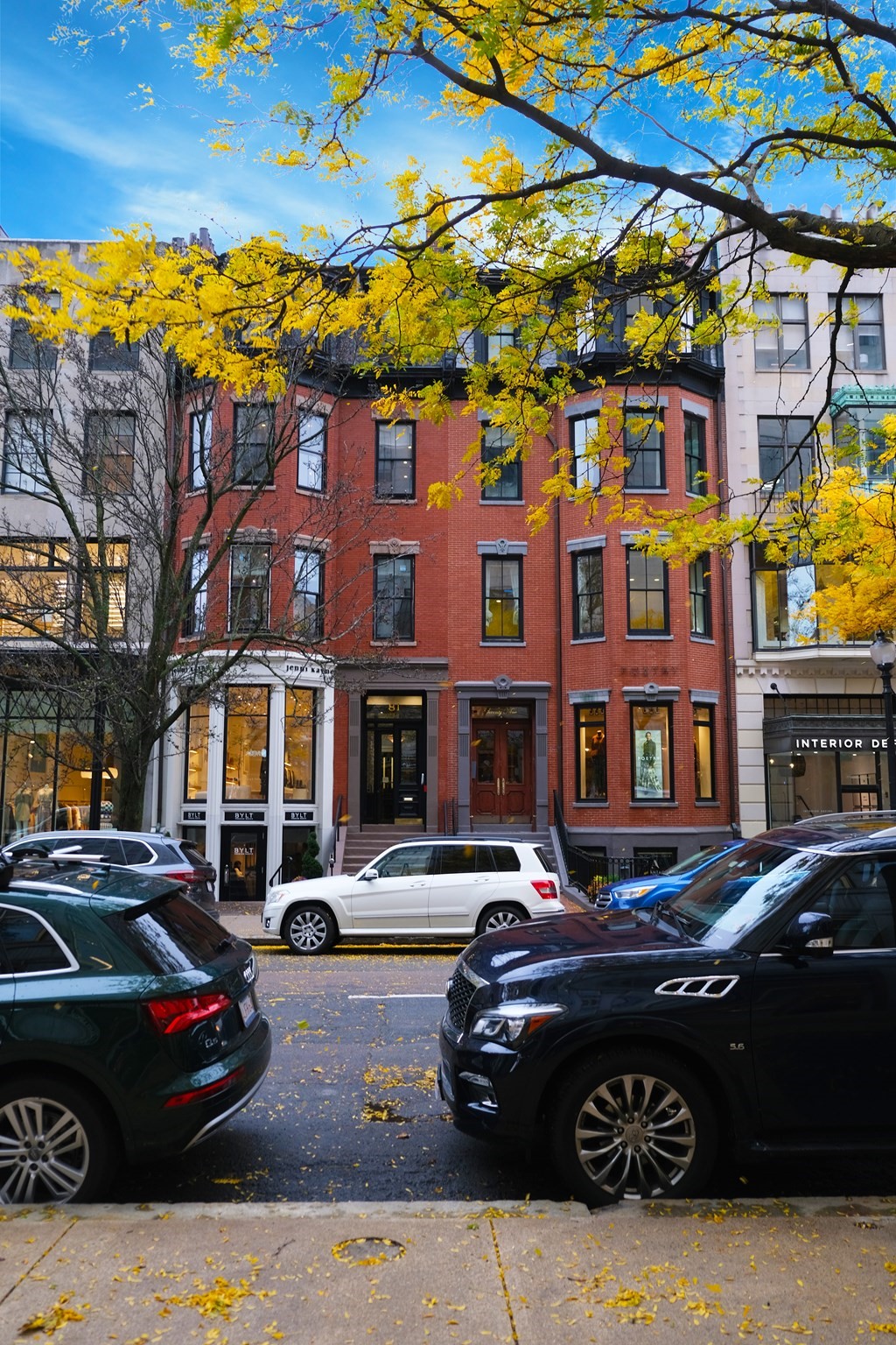 81 Newbury St — photo