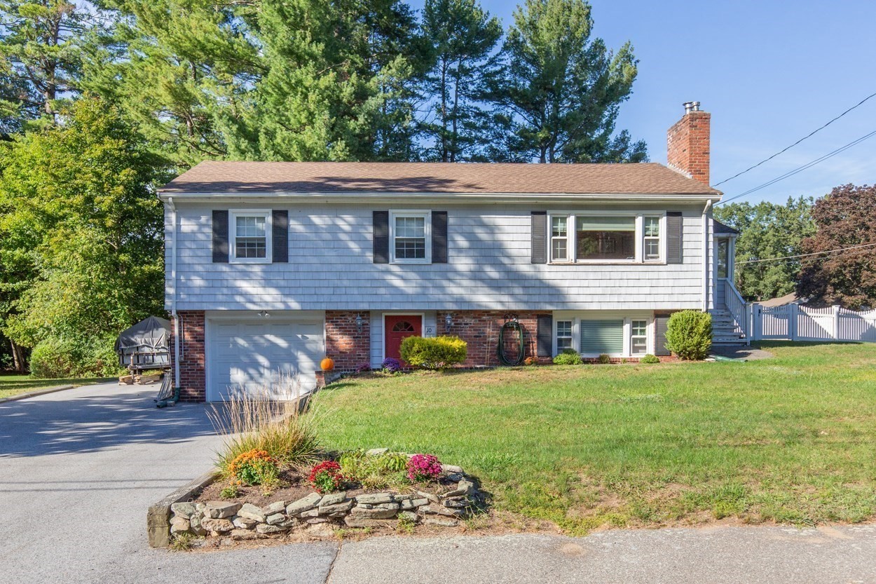 10 Frederick Drive — photo