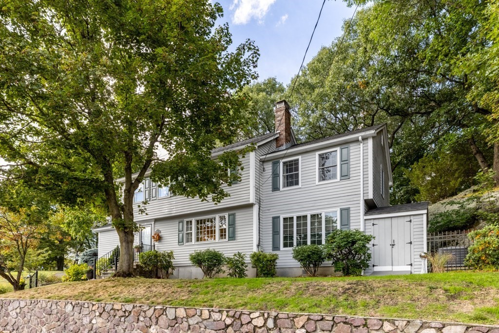 2 Rosemary Ave — photo