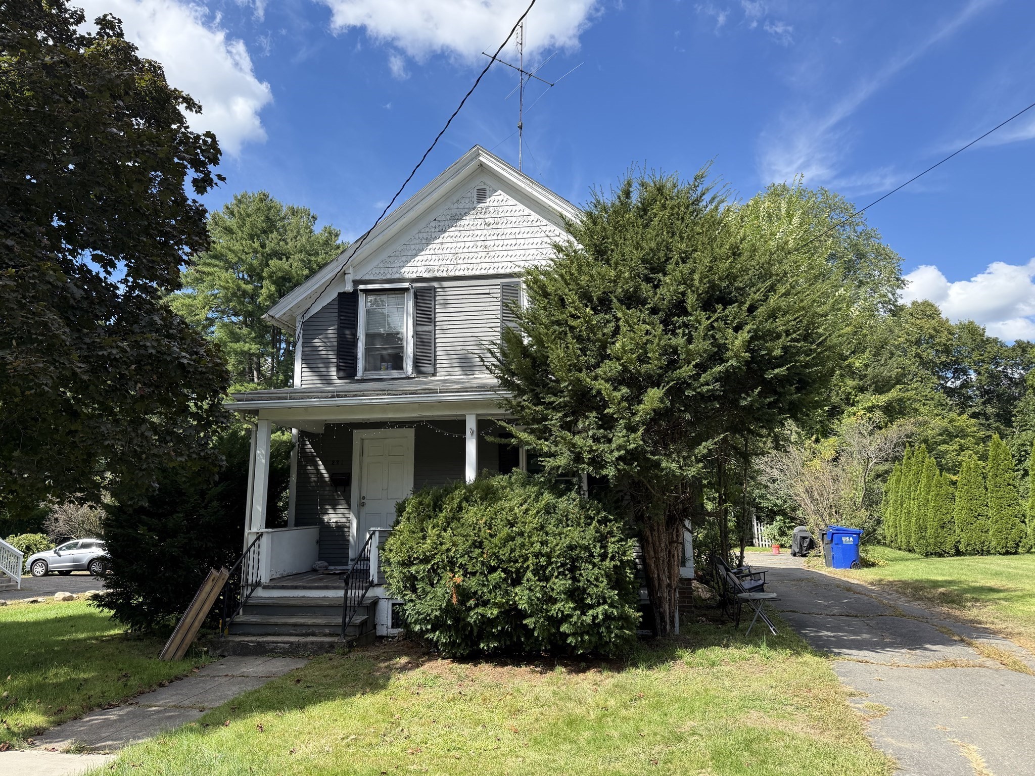 221 Northampton Rd — photo