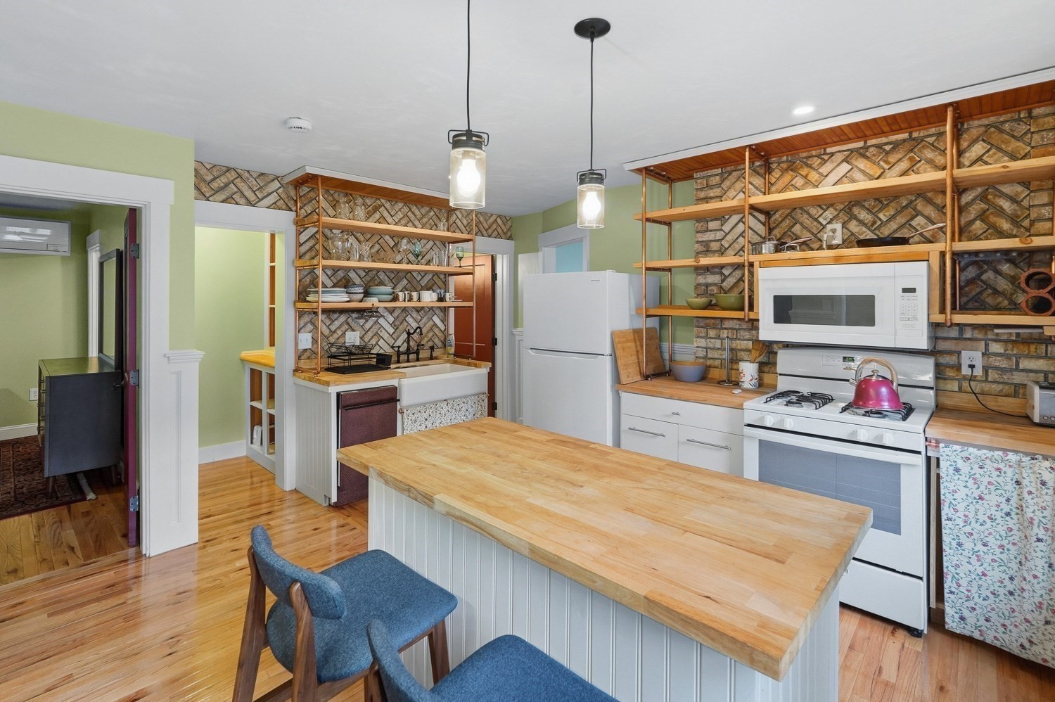 398 Lake Ave #2 — photo
