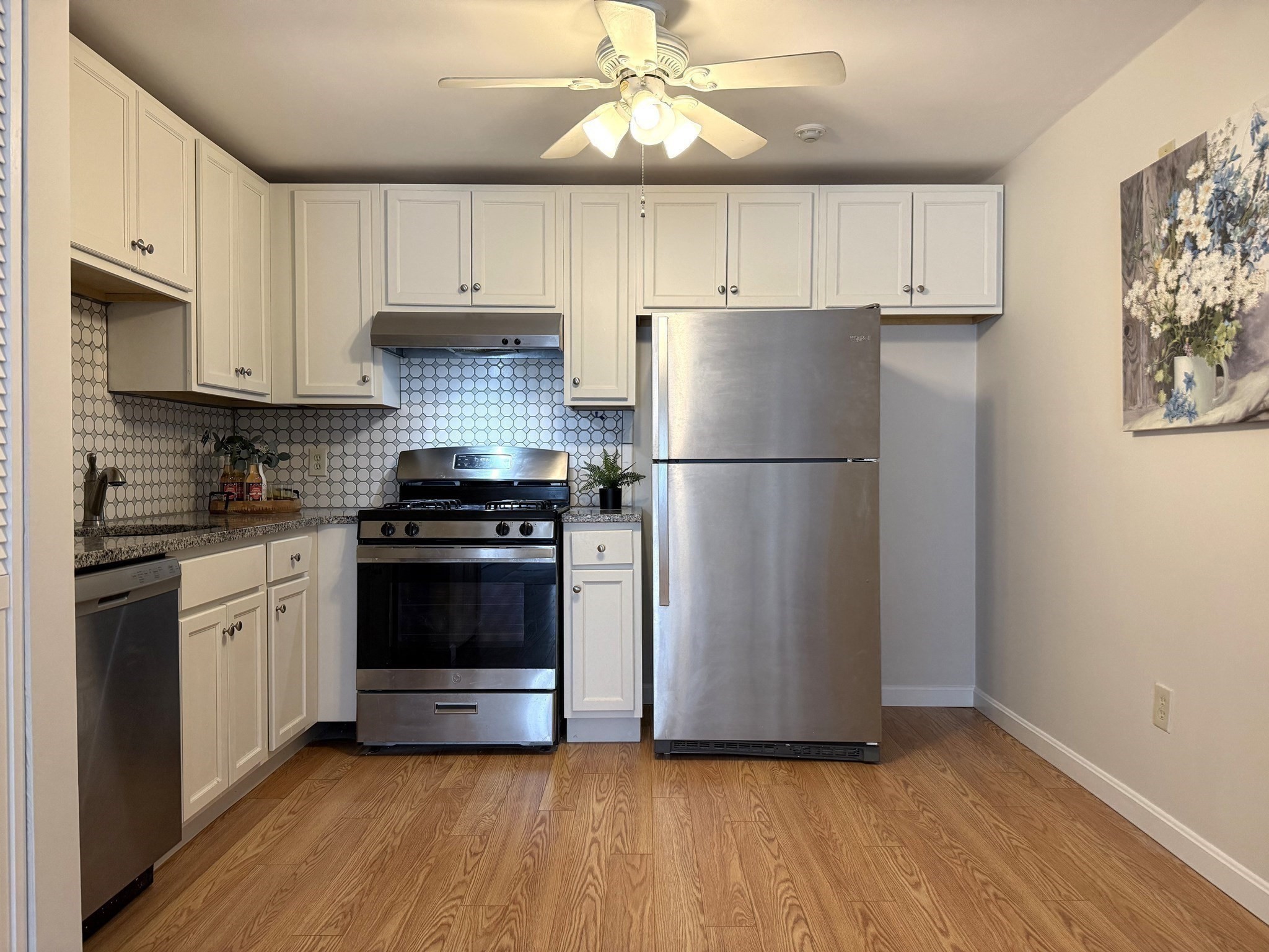 8 Kenmar Dr #64 — photo