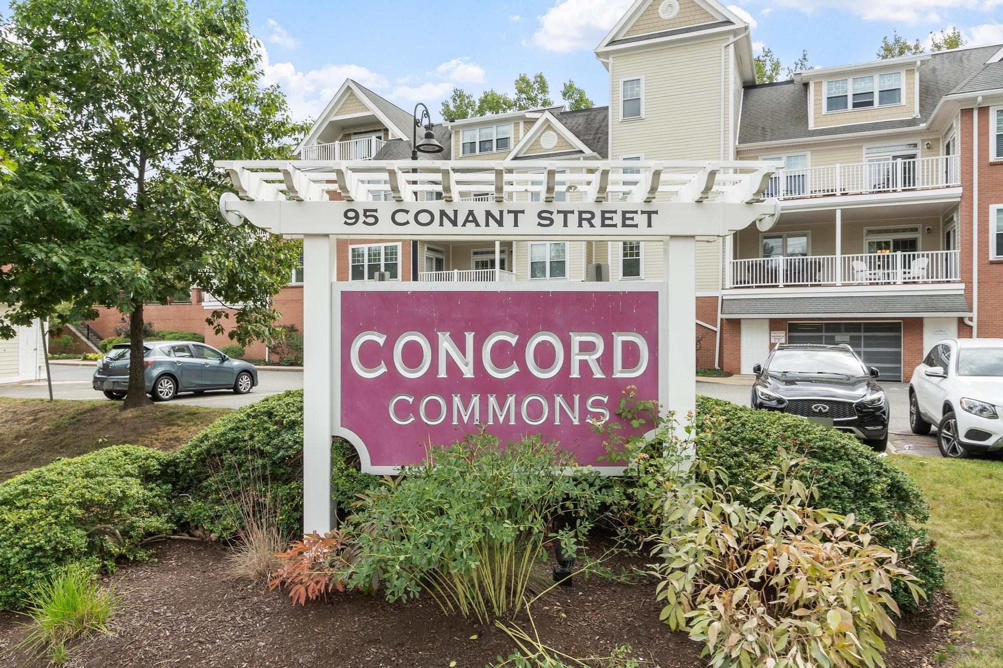 95 Conant St #214 — photo