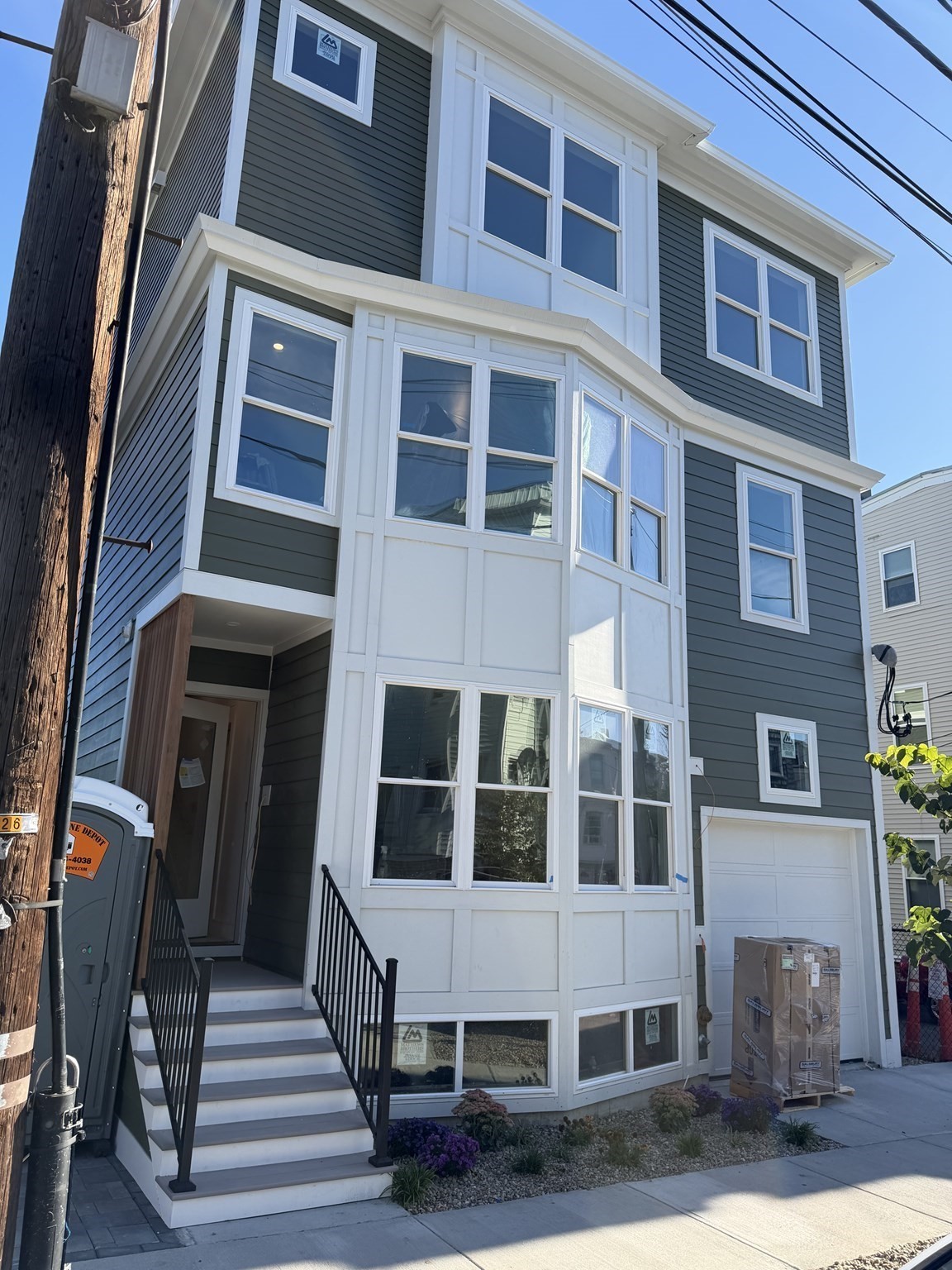 261 Princeton St #302 — photo