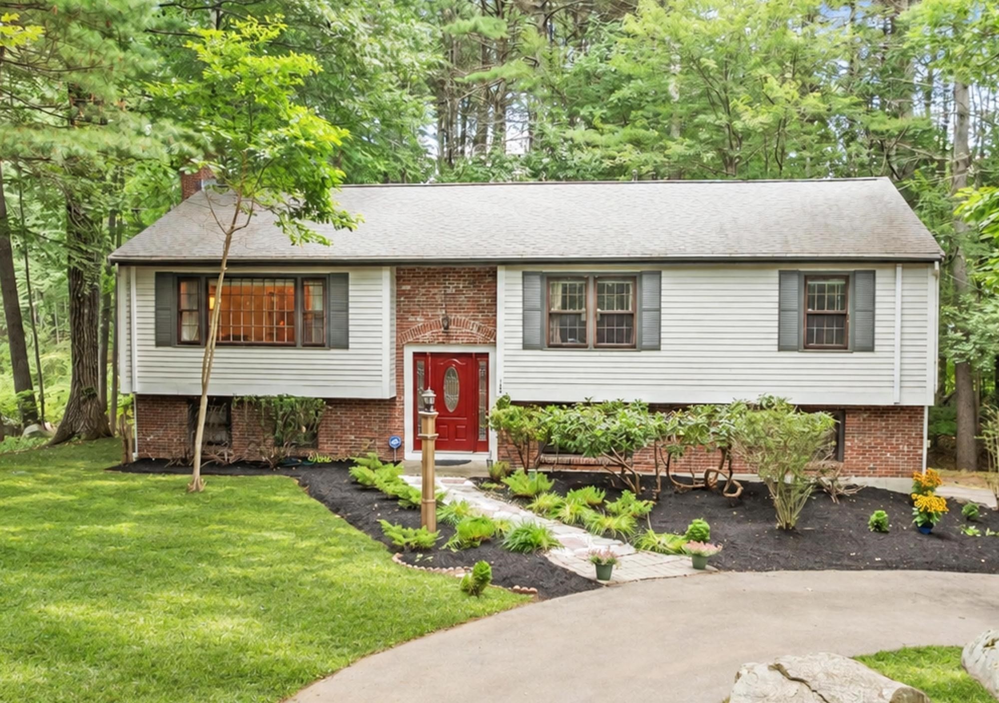 103 Hayward Road, Acton, MA 01720
