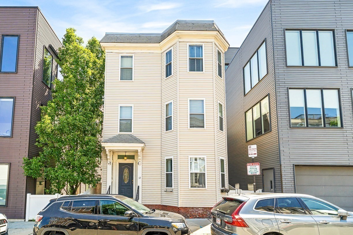 12 I St #1 — photo