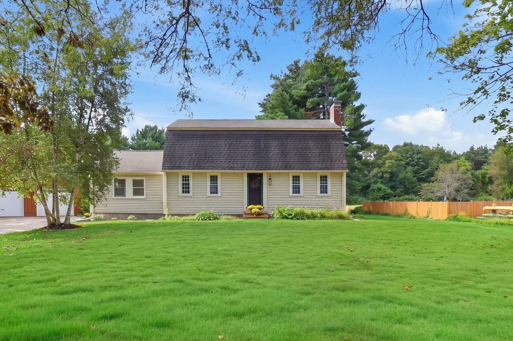 407 Stow Road, Boxborough, MA 01719 — photo 2