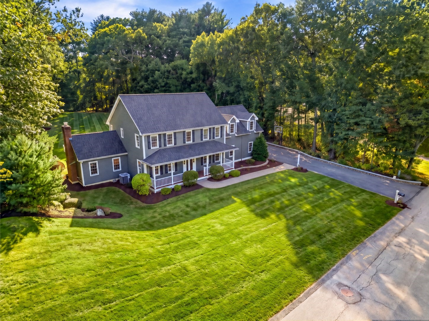 135 Candlestick Rd — photo
