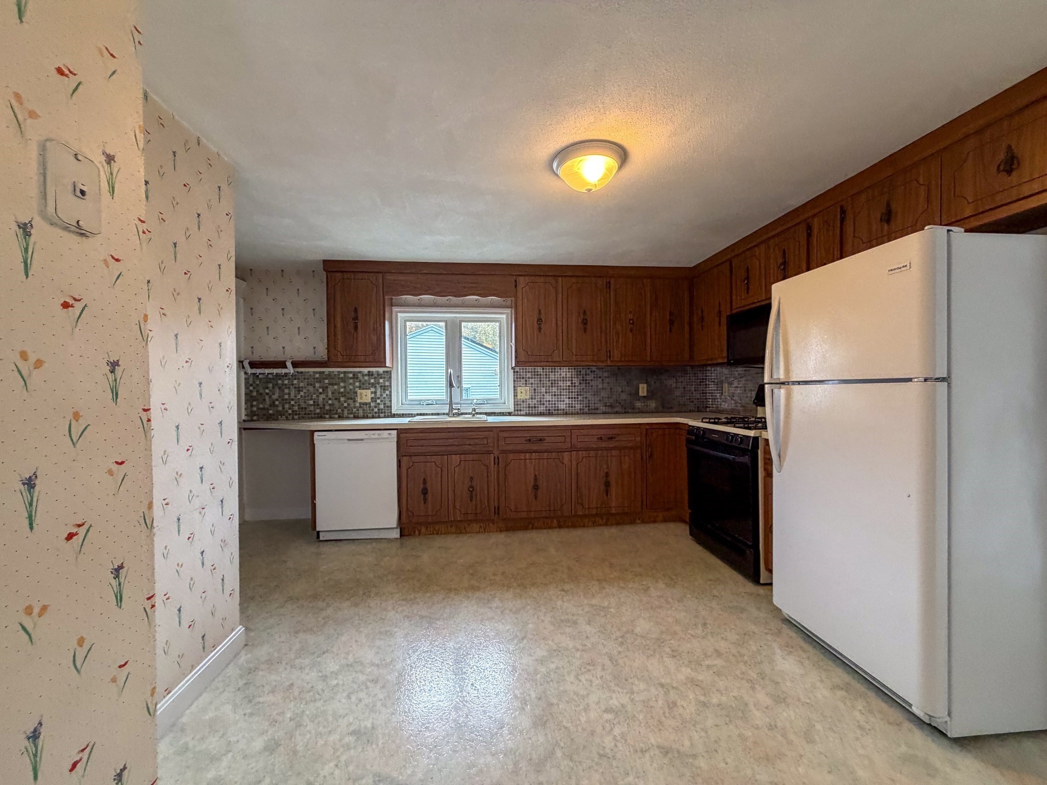 233 Forest St #233 — photo
