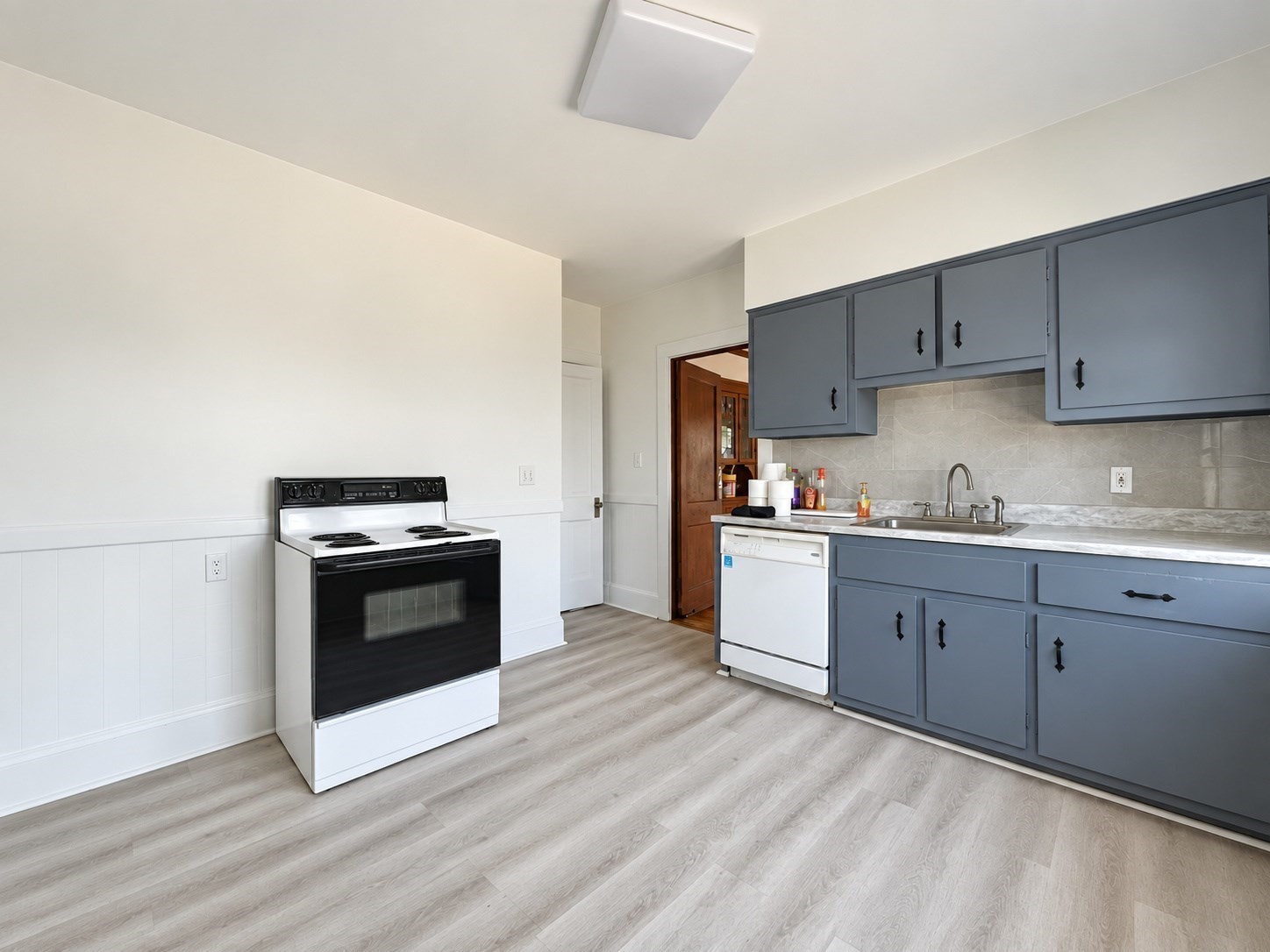 2 Laban Pratt Road #2, Boston, MA 02122 — photo 2