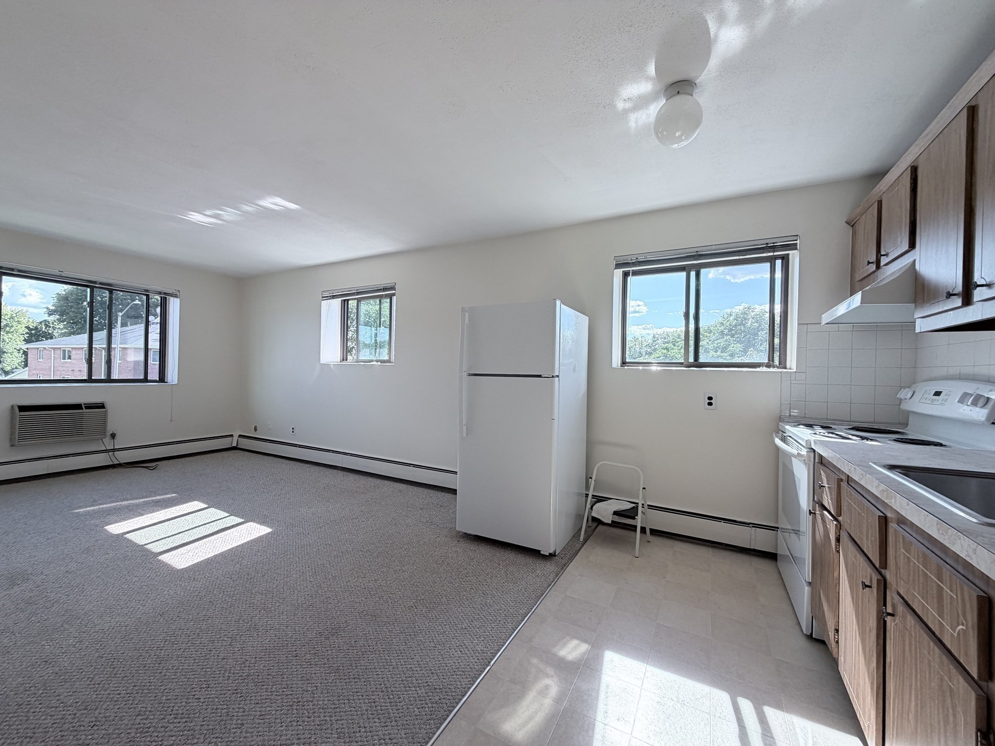 192 Salem St #9 — photo