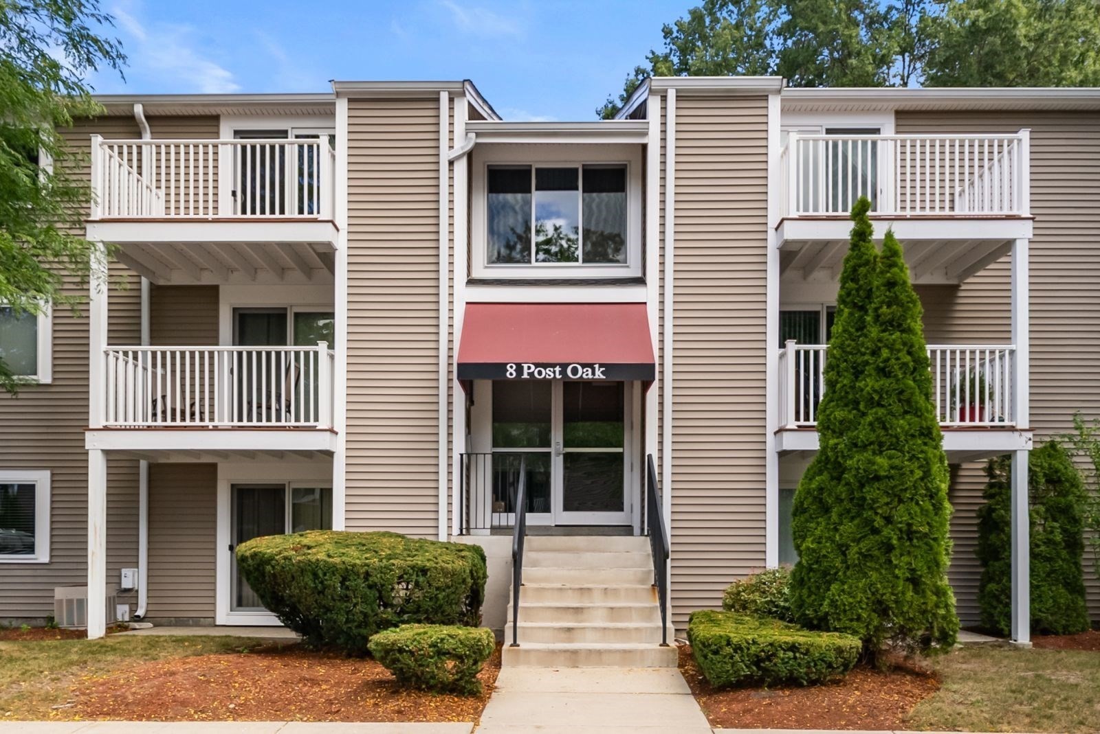 8 Post Oak Ln #21 — photo