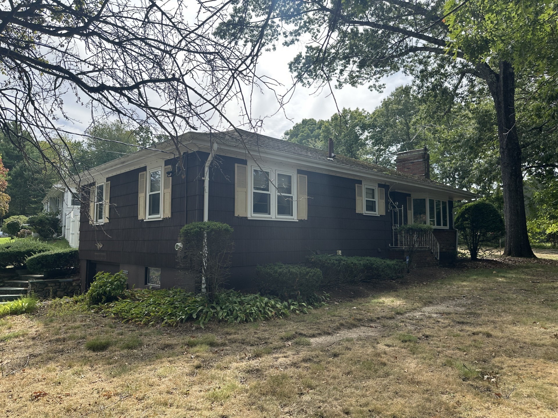 2-4 Old Central Tpke — photo