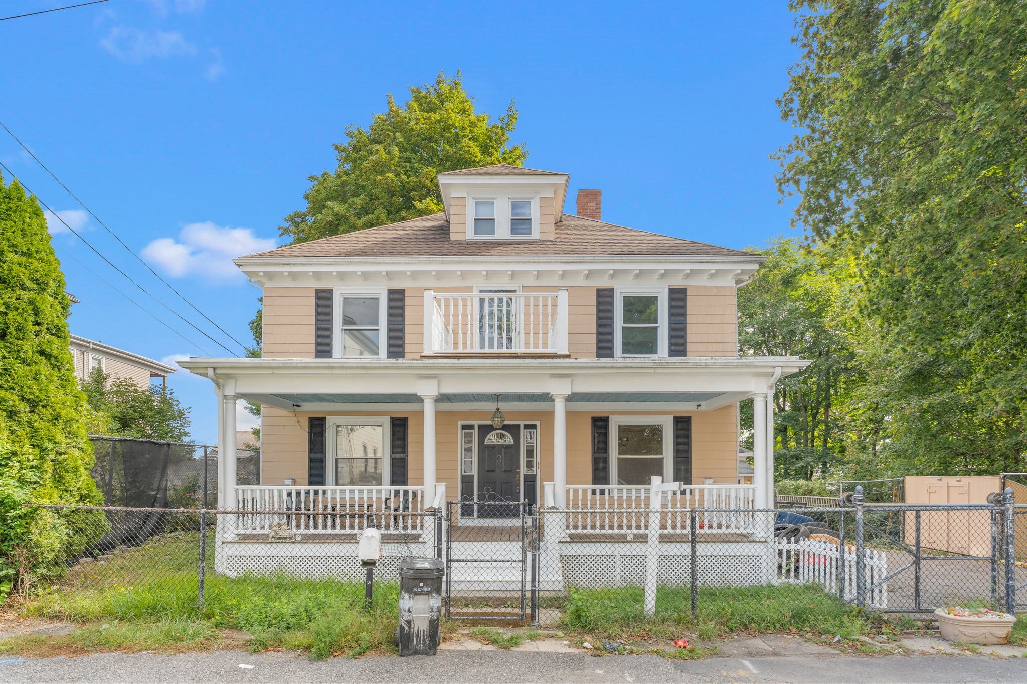 3 Huntington Pl — photo