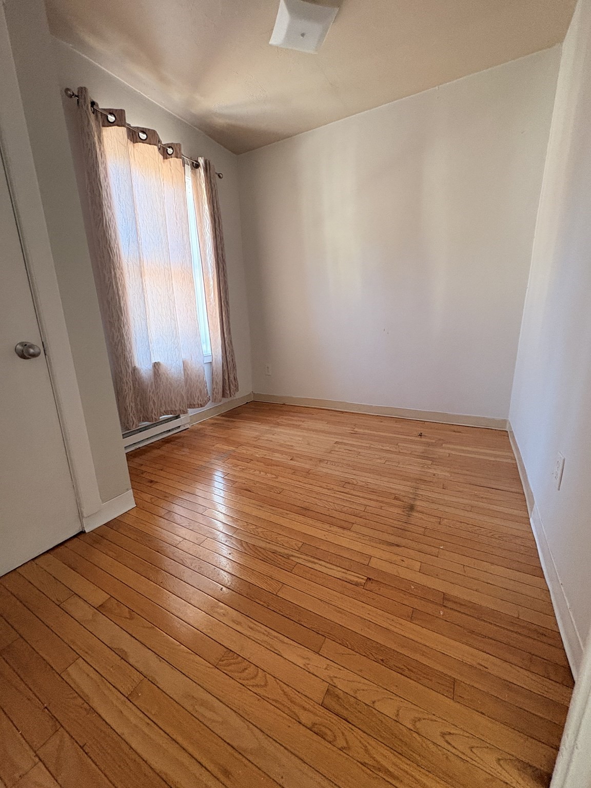 4 Ashley St #2 — photo
