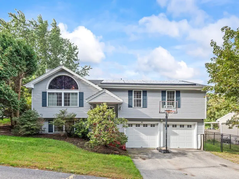 37 Moreland Green Dr — photo