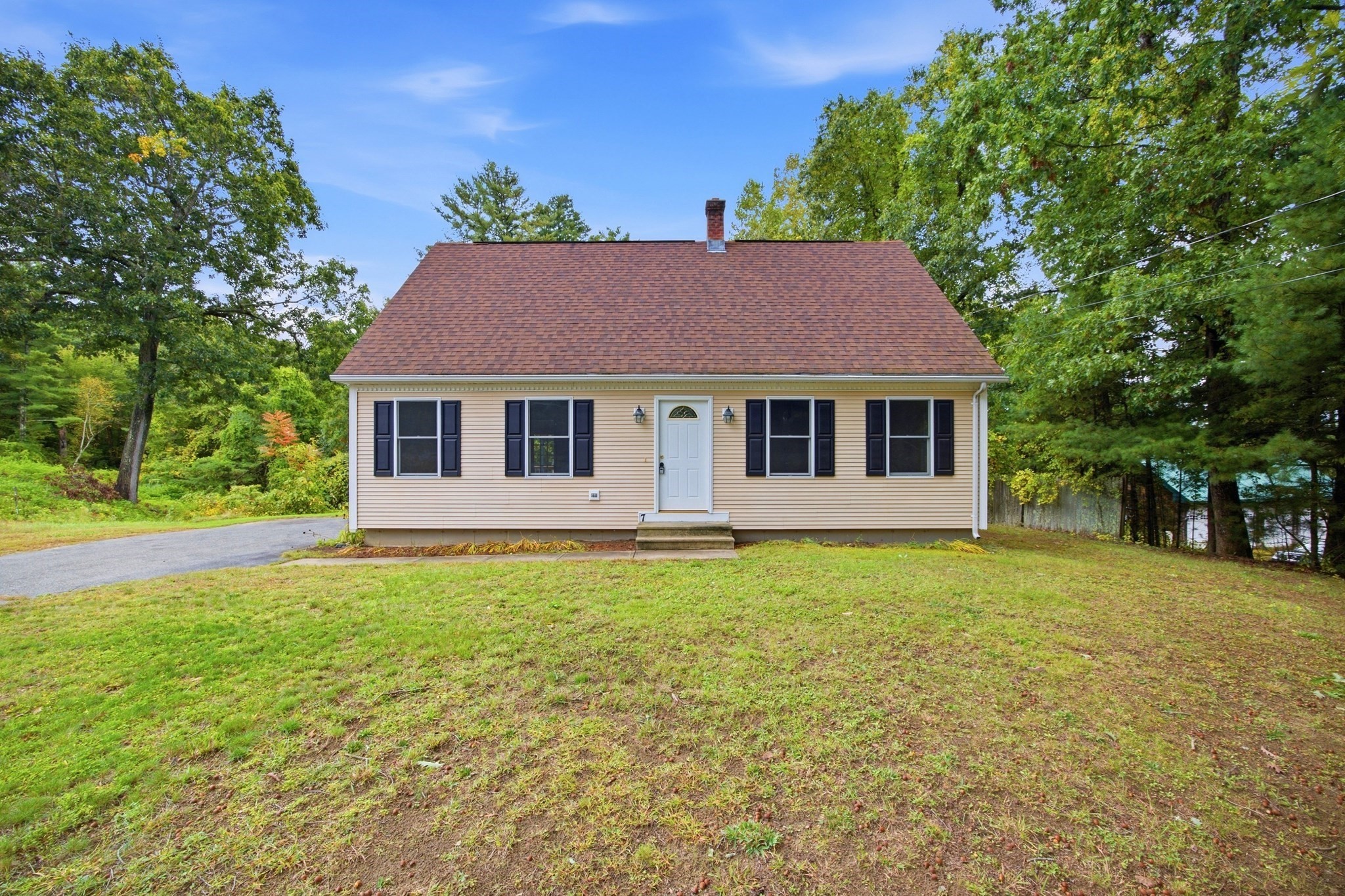 7 Beebe Road, Monson, MA 01057