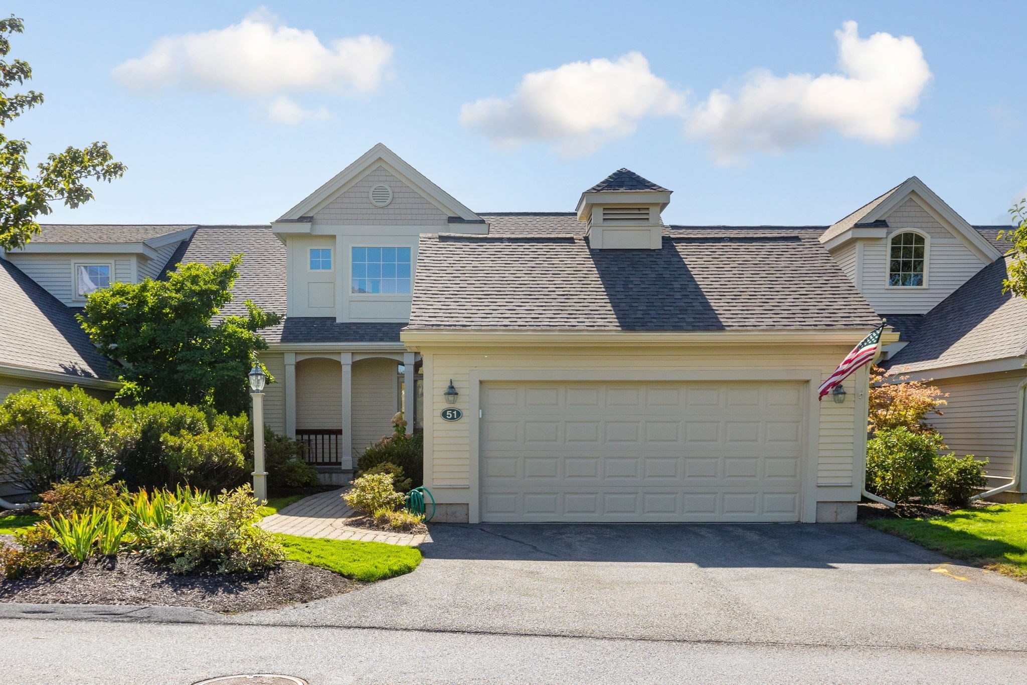 51 Carriage Hill Circle #51 — photo