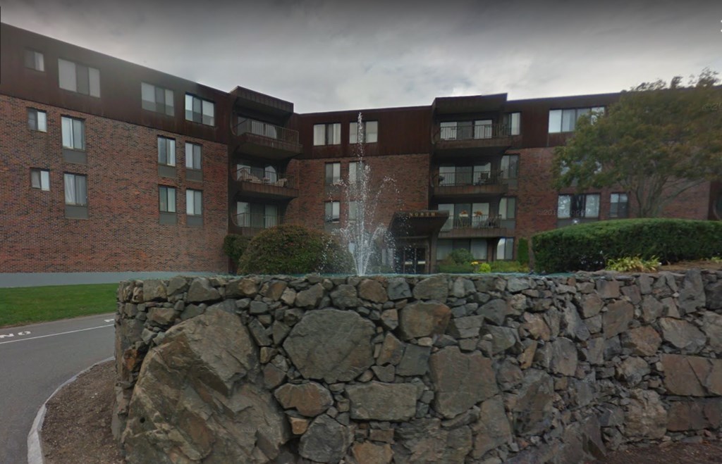 1006 Paradise Rd #2L — photo