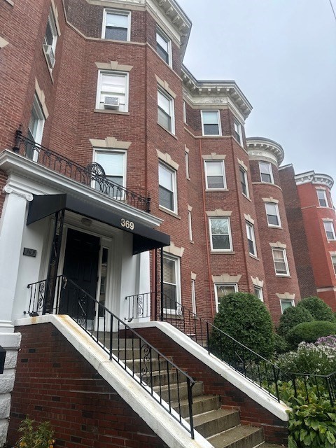 369 Tappan #20 — photo