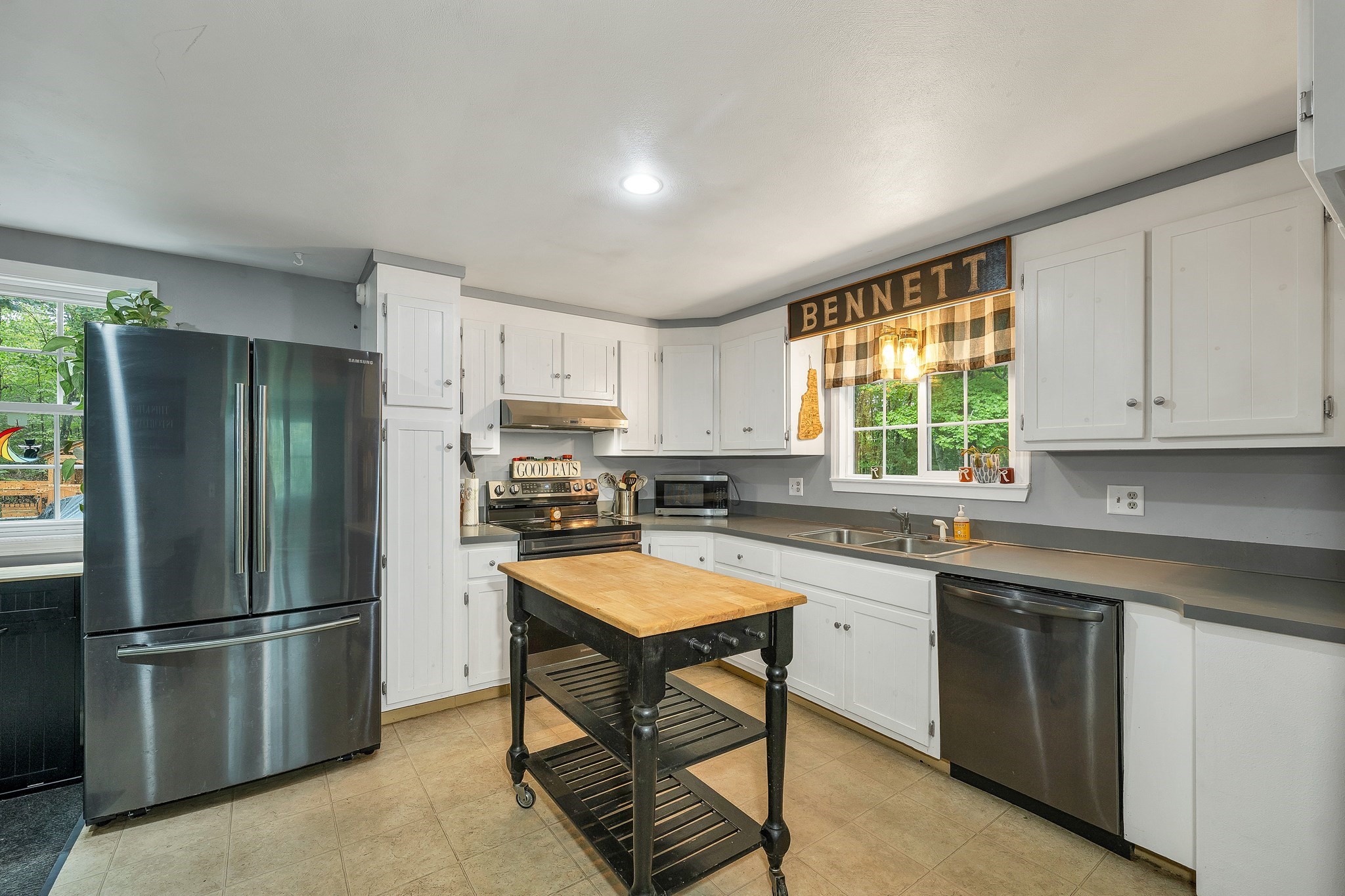 9 Epping Woods Road, Epping, NH 03042 — photo 3