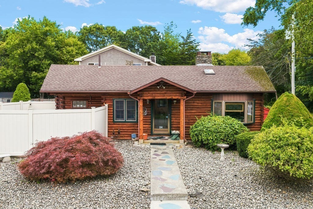 24 Fisherman Rd — photo