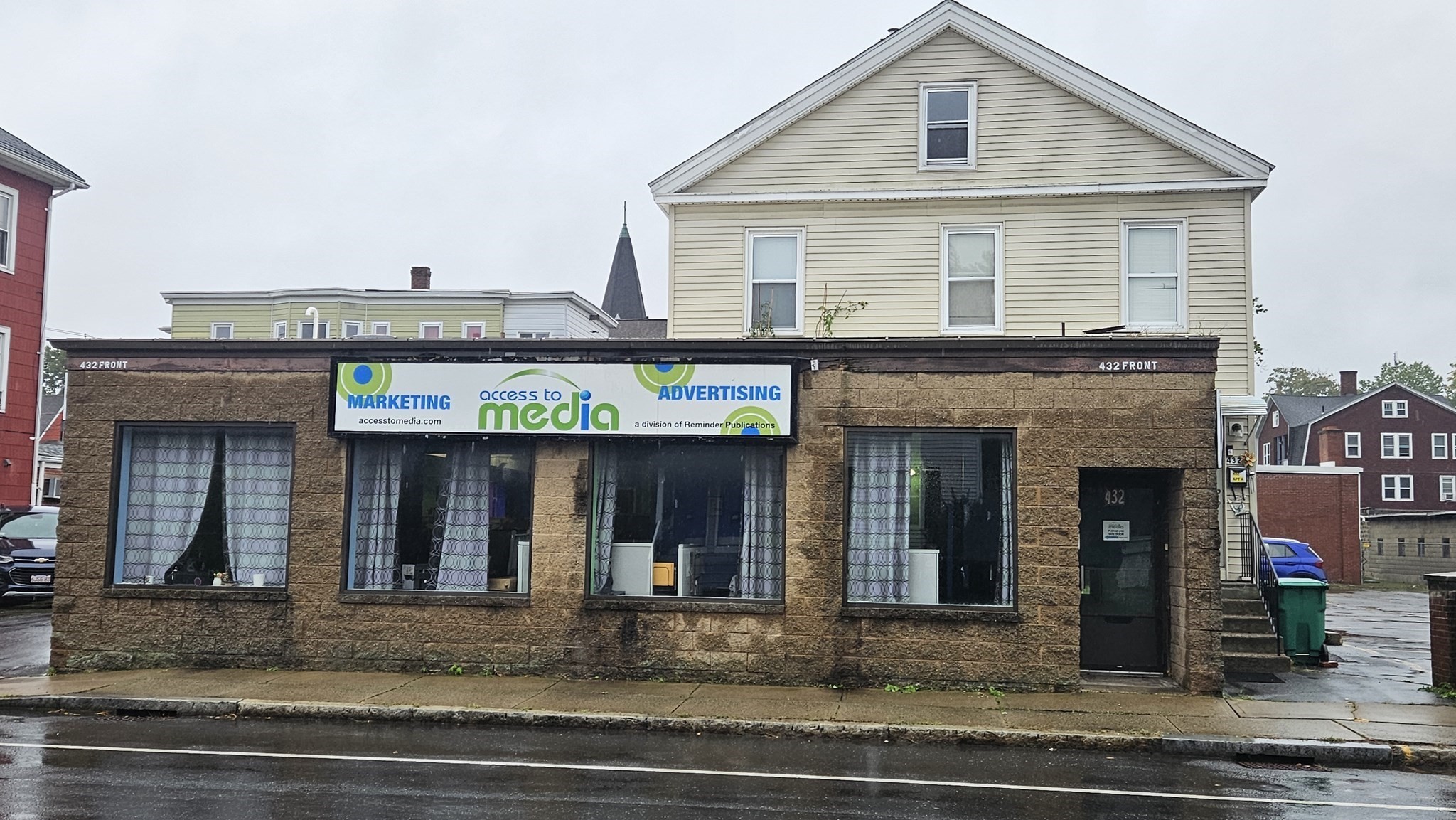 432 Front St. — photo