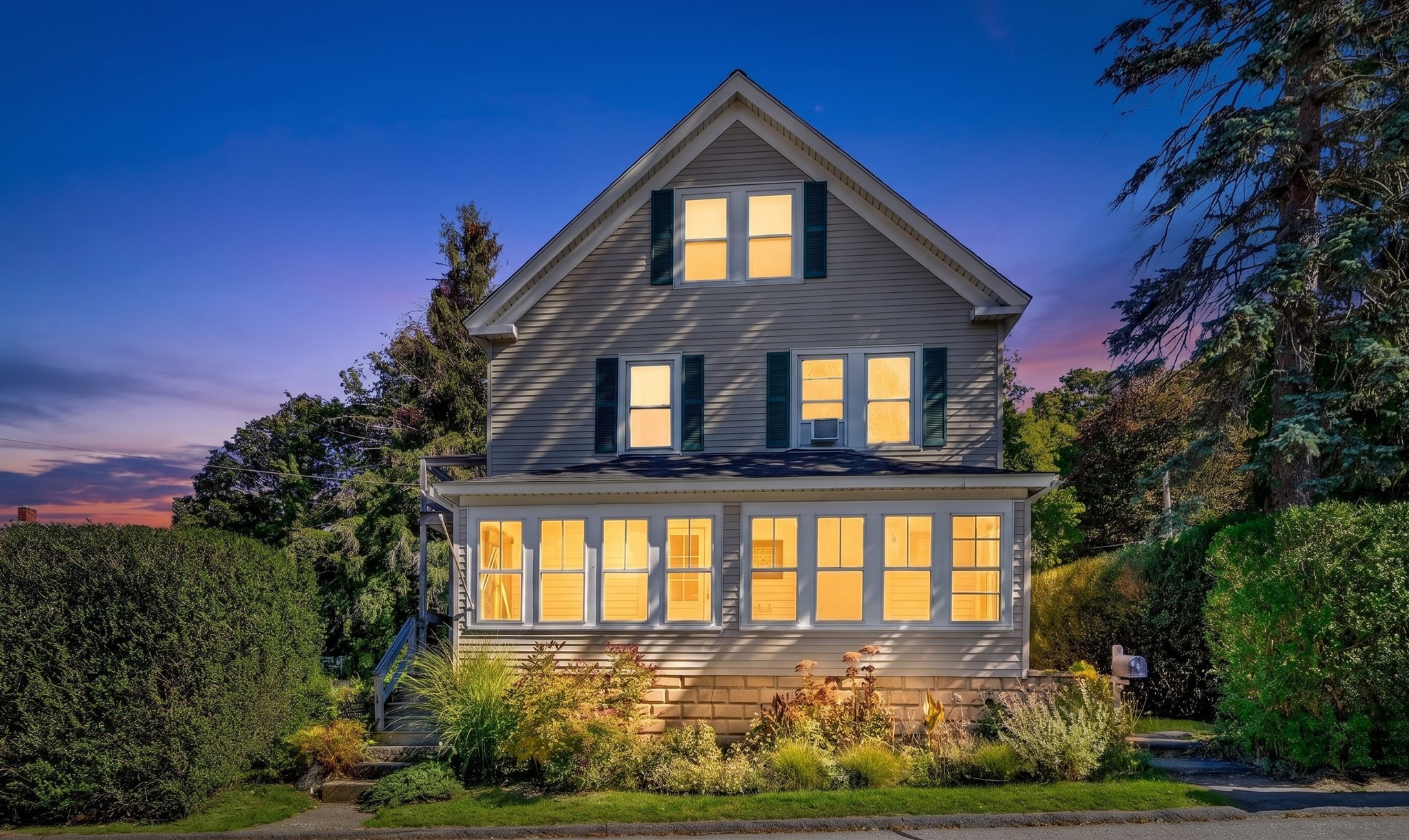 6 Crane Avenue, Maynard, MA 01754