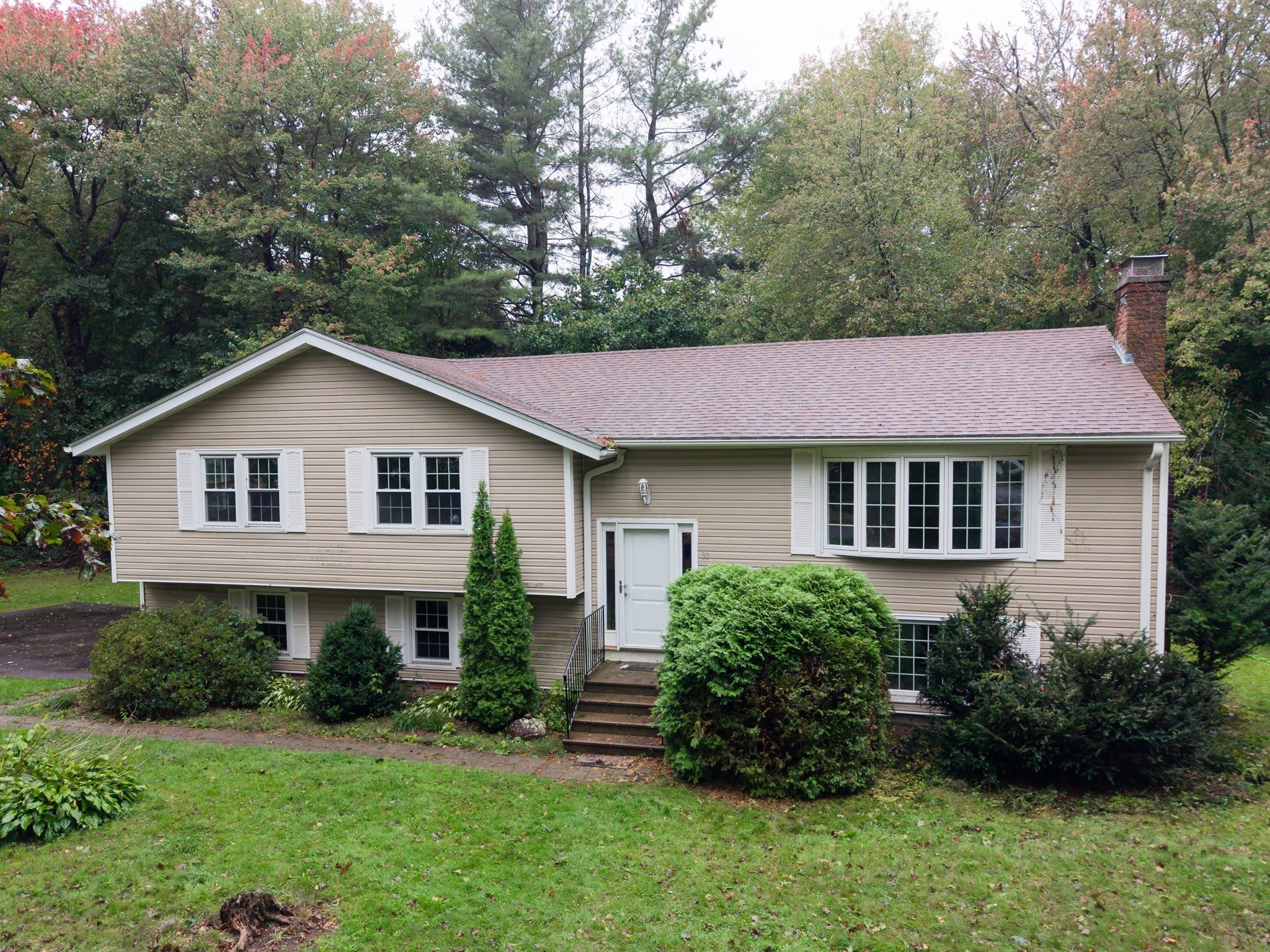 30 Overlook Dr — photo