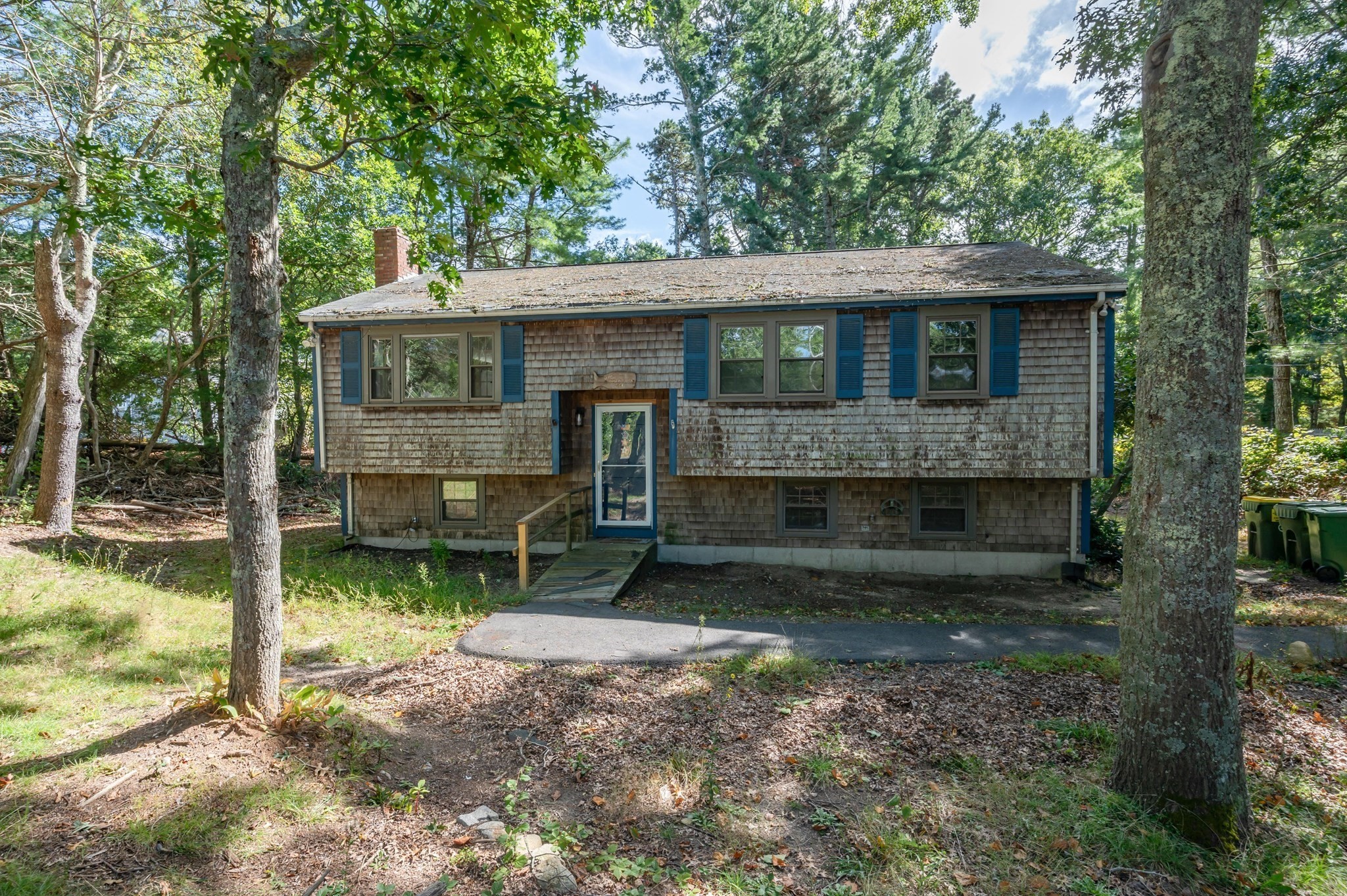 244 Hedges Pond Road — photo