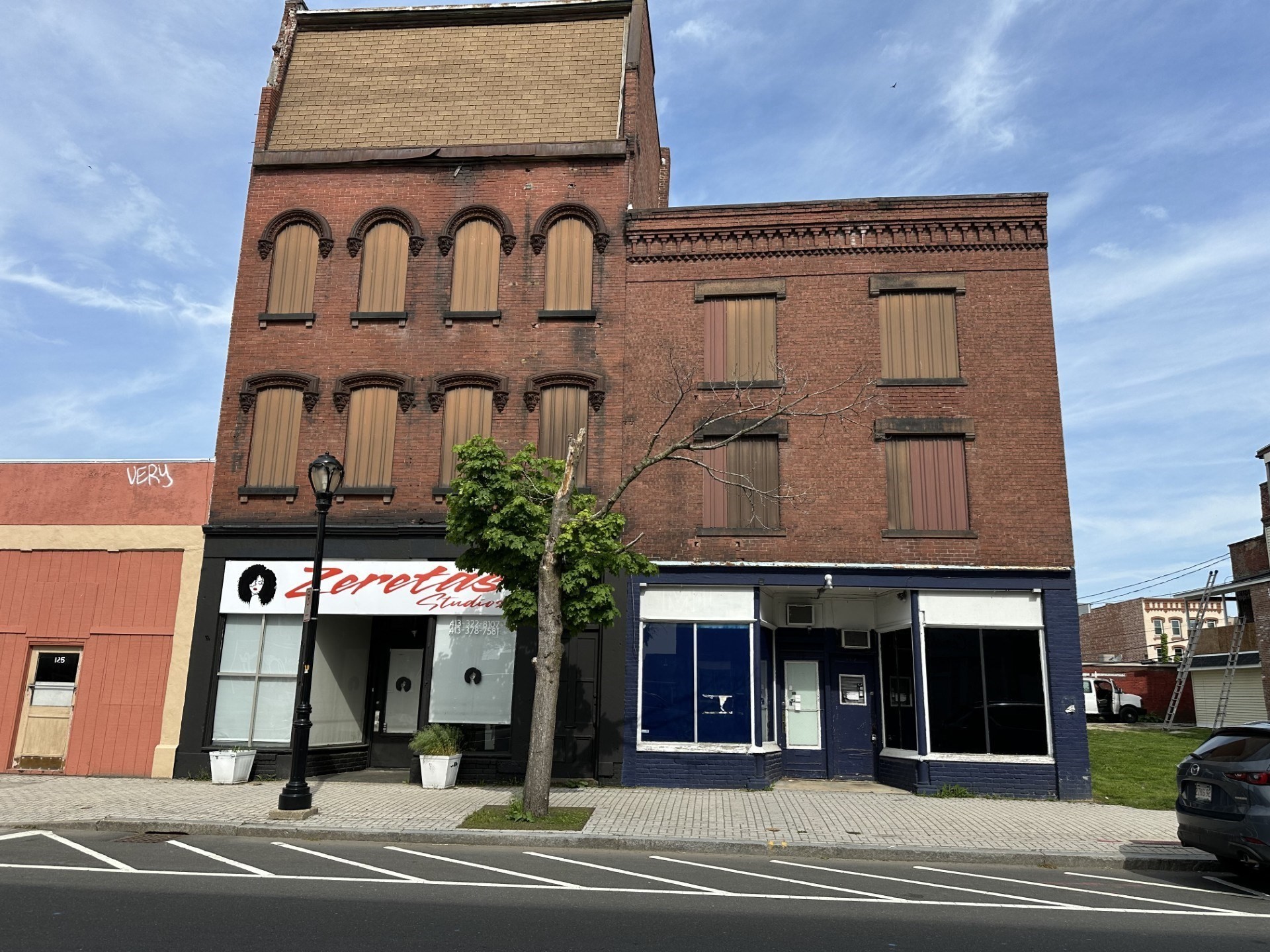 117-123 High St — photo