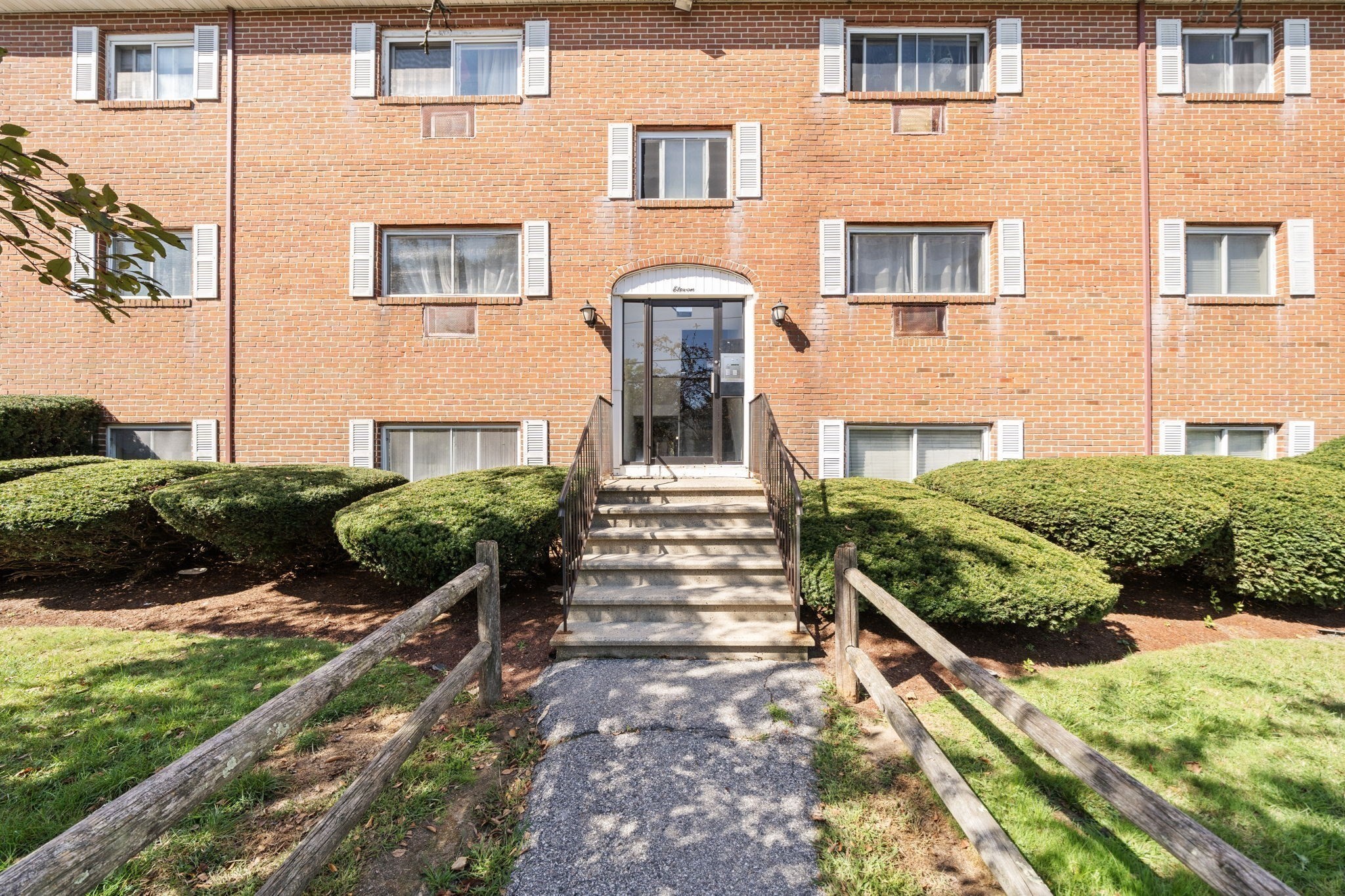 11 Glen Ave #28 — photo