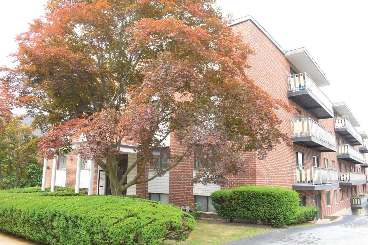 100 Grandview Avenue #10C — photo