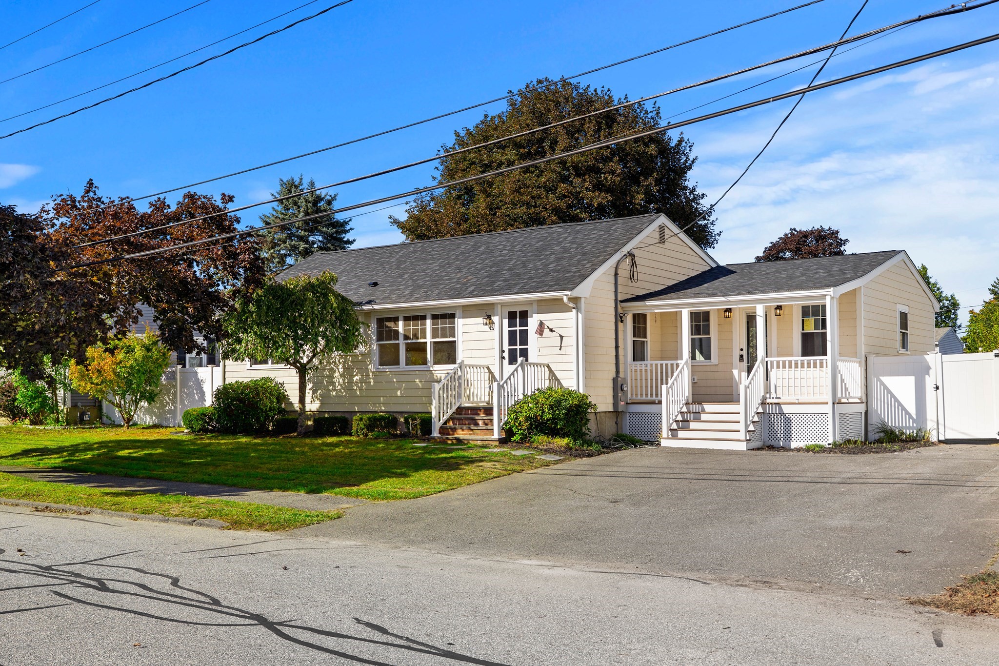 36 Macarthur Blvd — photo