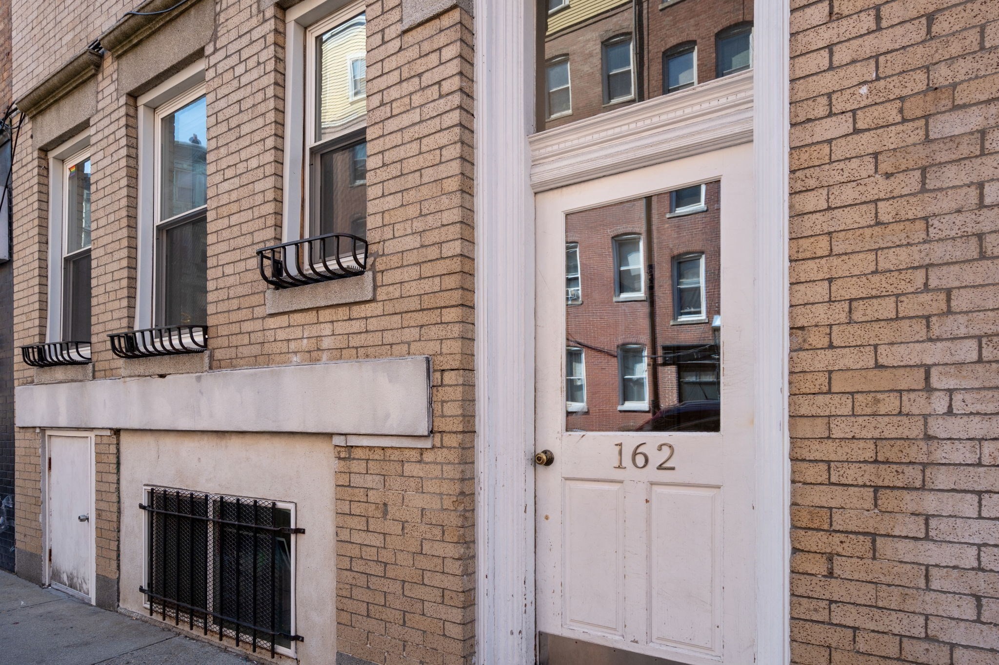 162 Endicott St #1 — photo