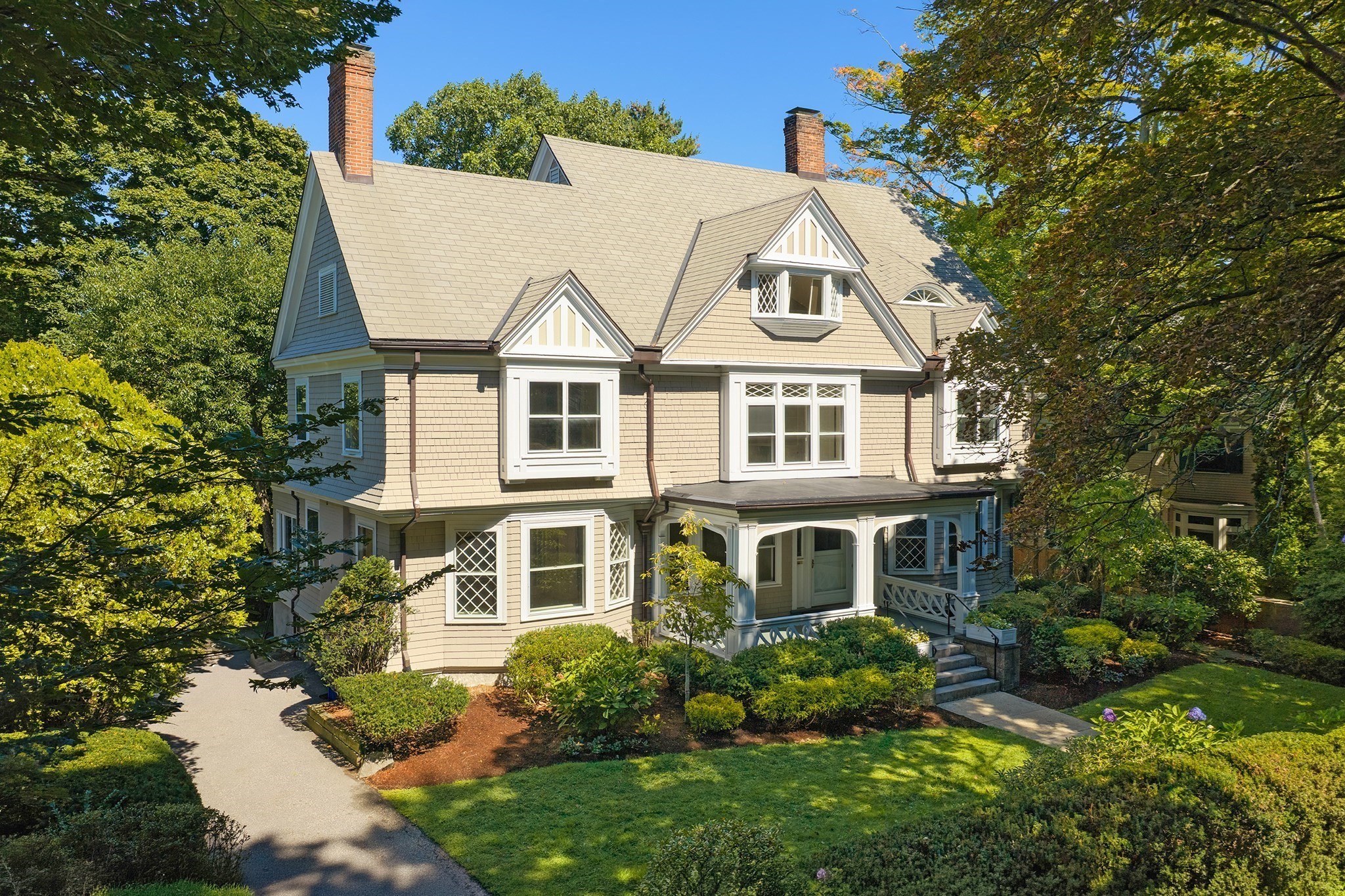 115 Dean Rd — photo