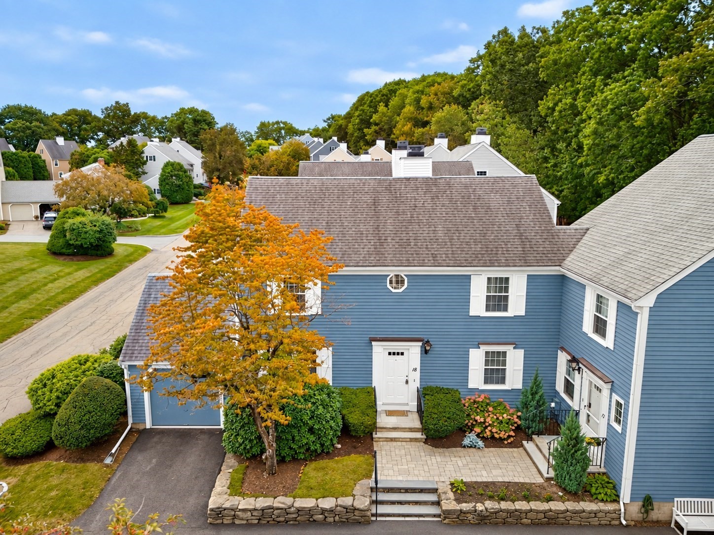 18 Fairway Cir #18 — photo