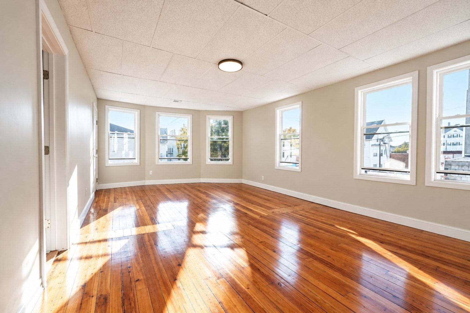 1653 Acushnet Ave #2 — photo