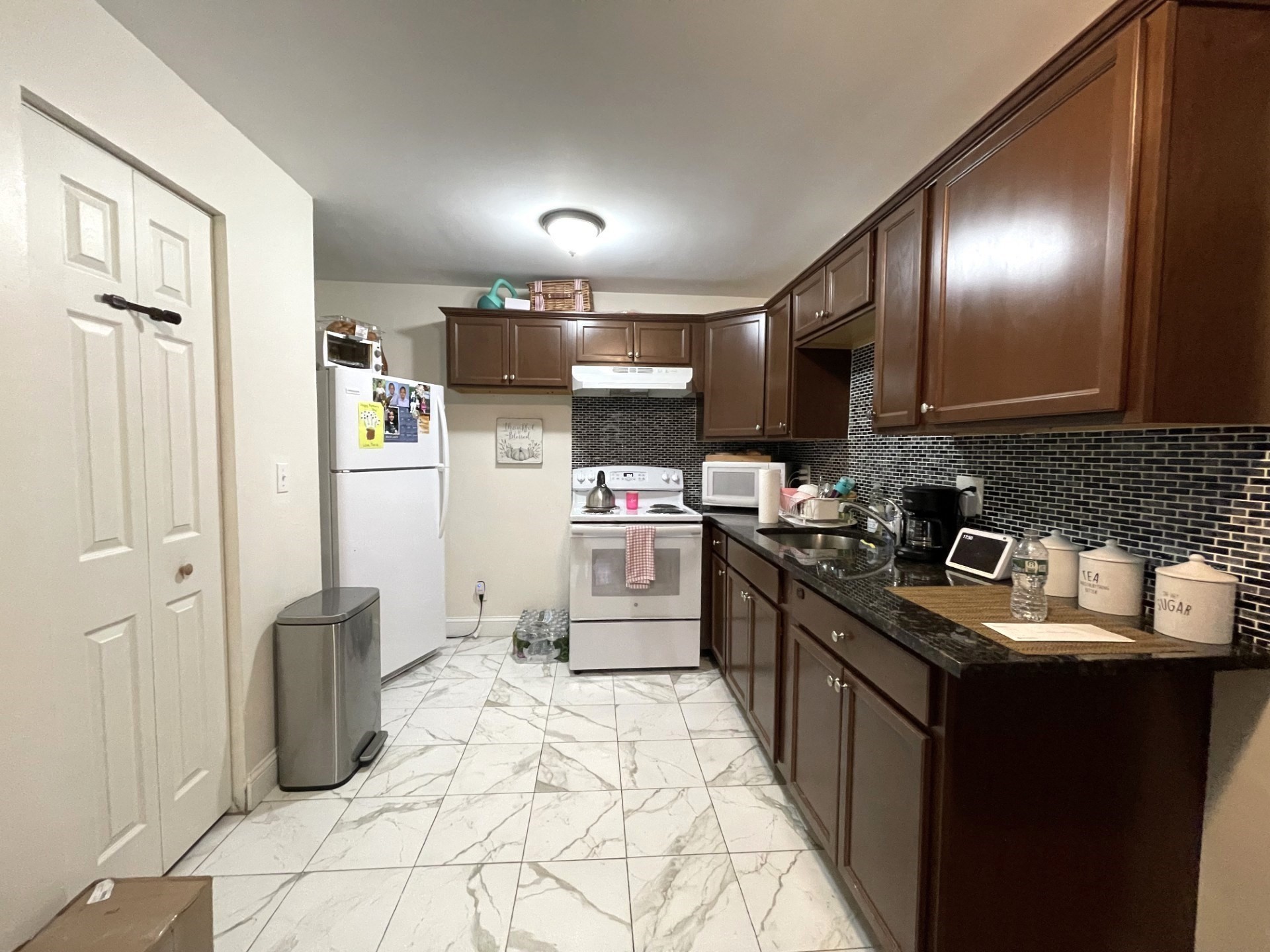 17 Carey Ave #6 — photo
