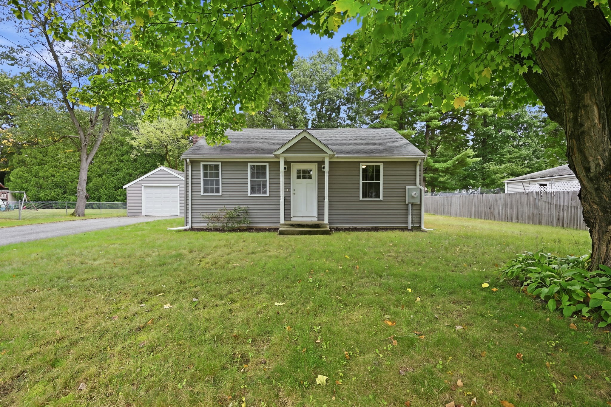 43 Pine Acre Rd — photo