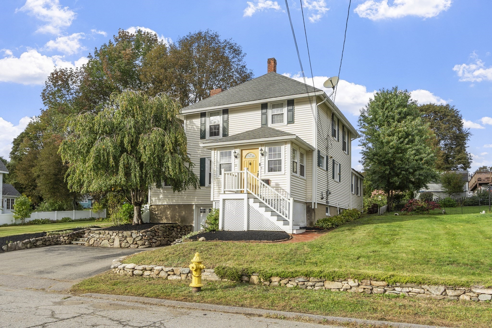 11 Mayfield Road — photo
