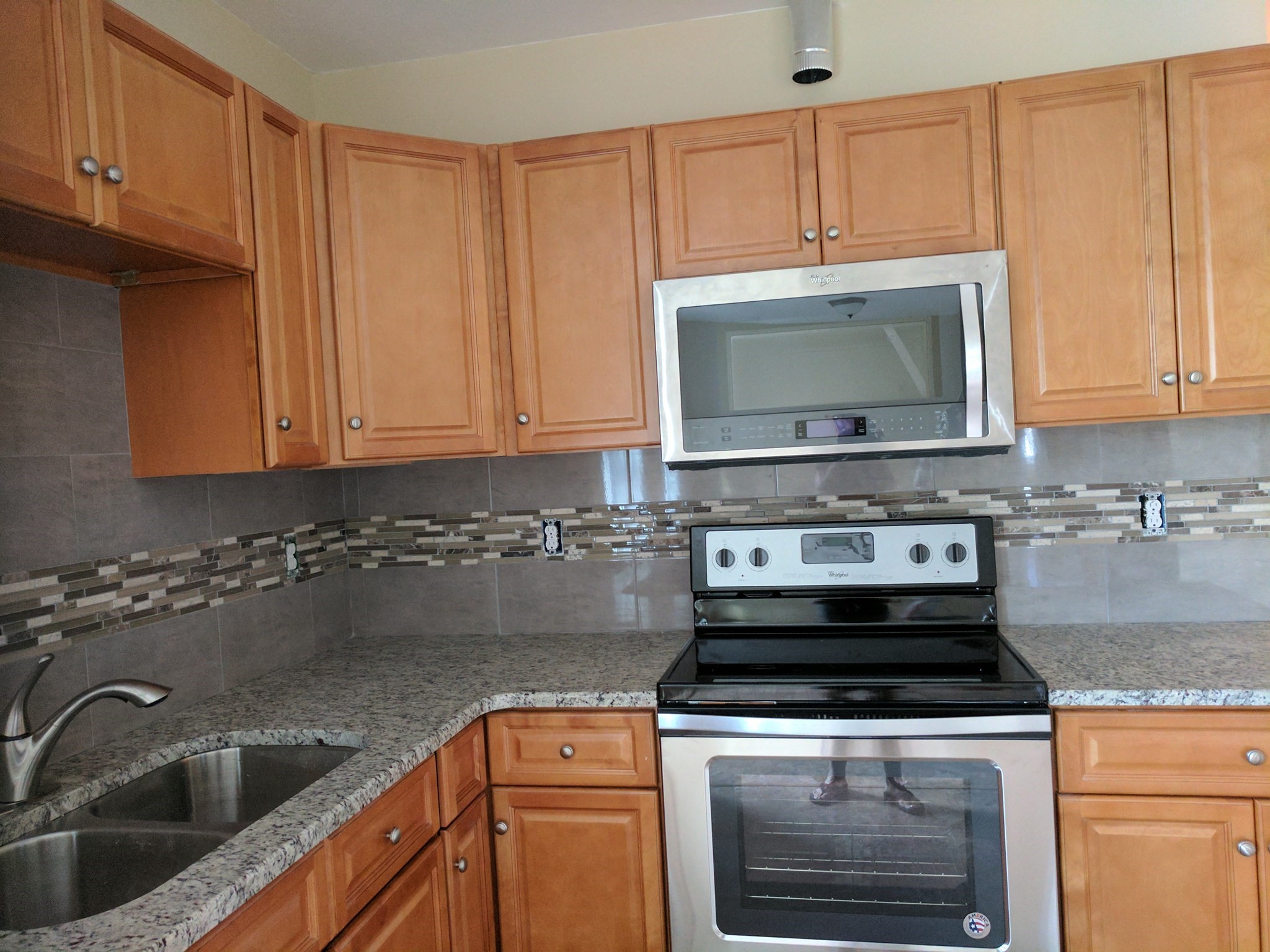 114 Winfield St #3 — photo