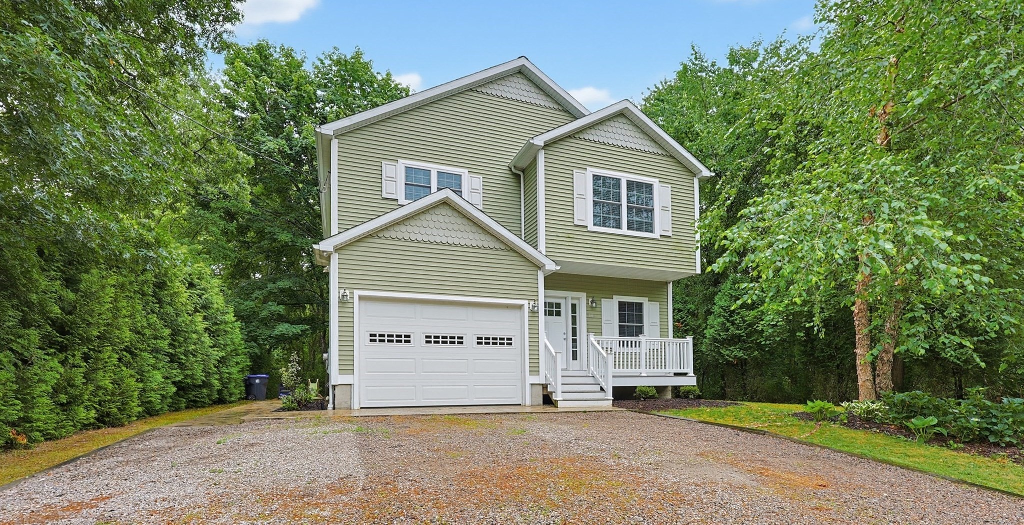 109 Bear Hill Rd — photo