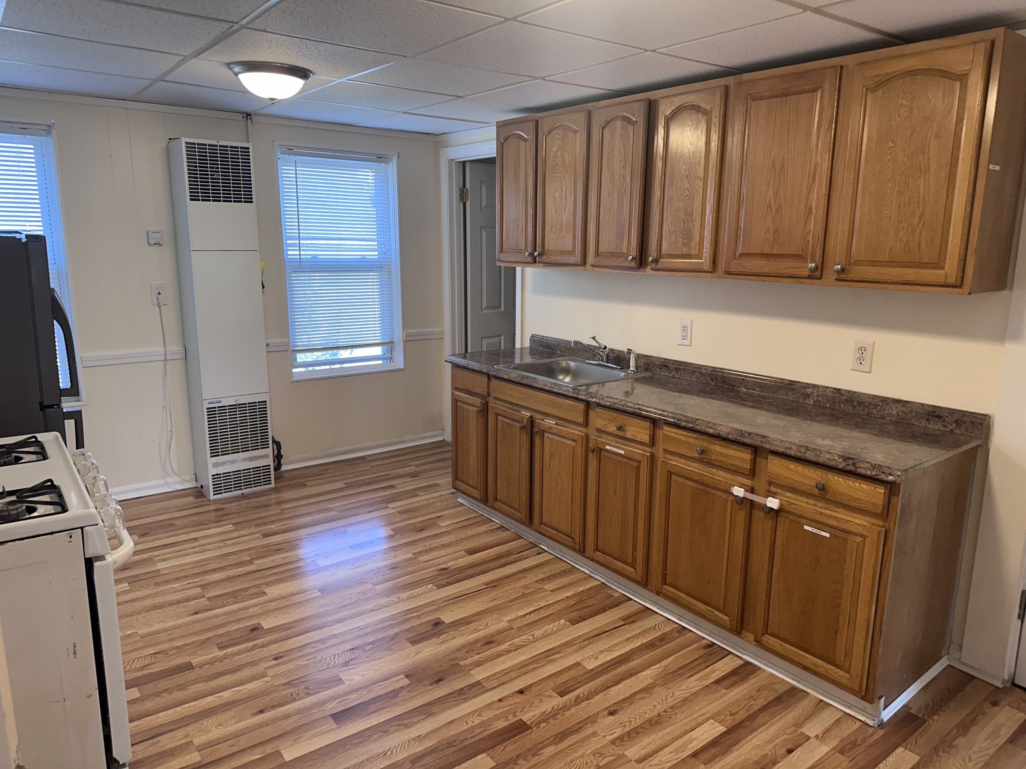 929-931 County St Unit 1-East — photo
