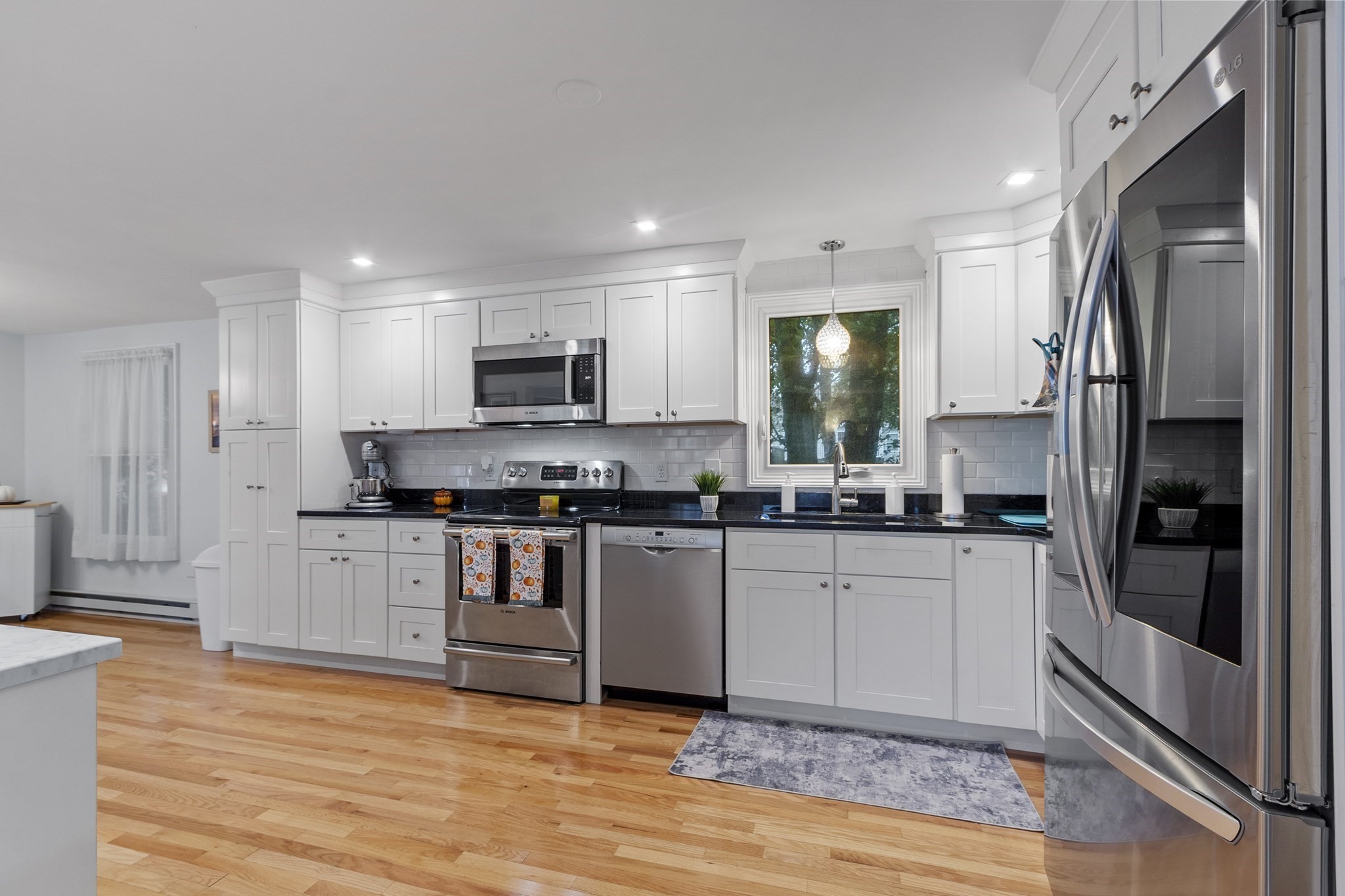 273 Washington St #2 — photo