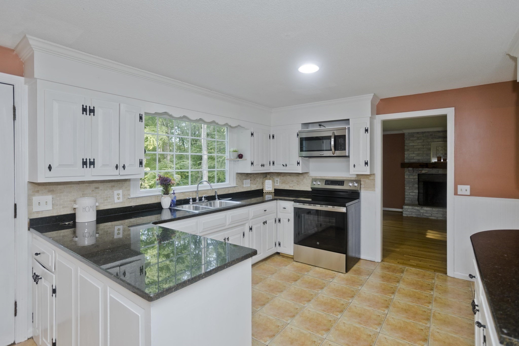 323 Bennett Road, Hampden, MA 01036 — photo 3
